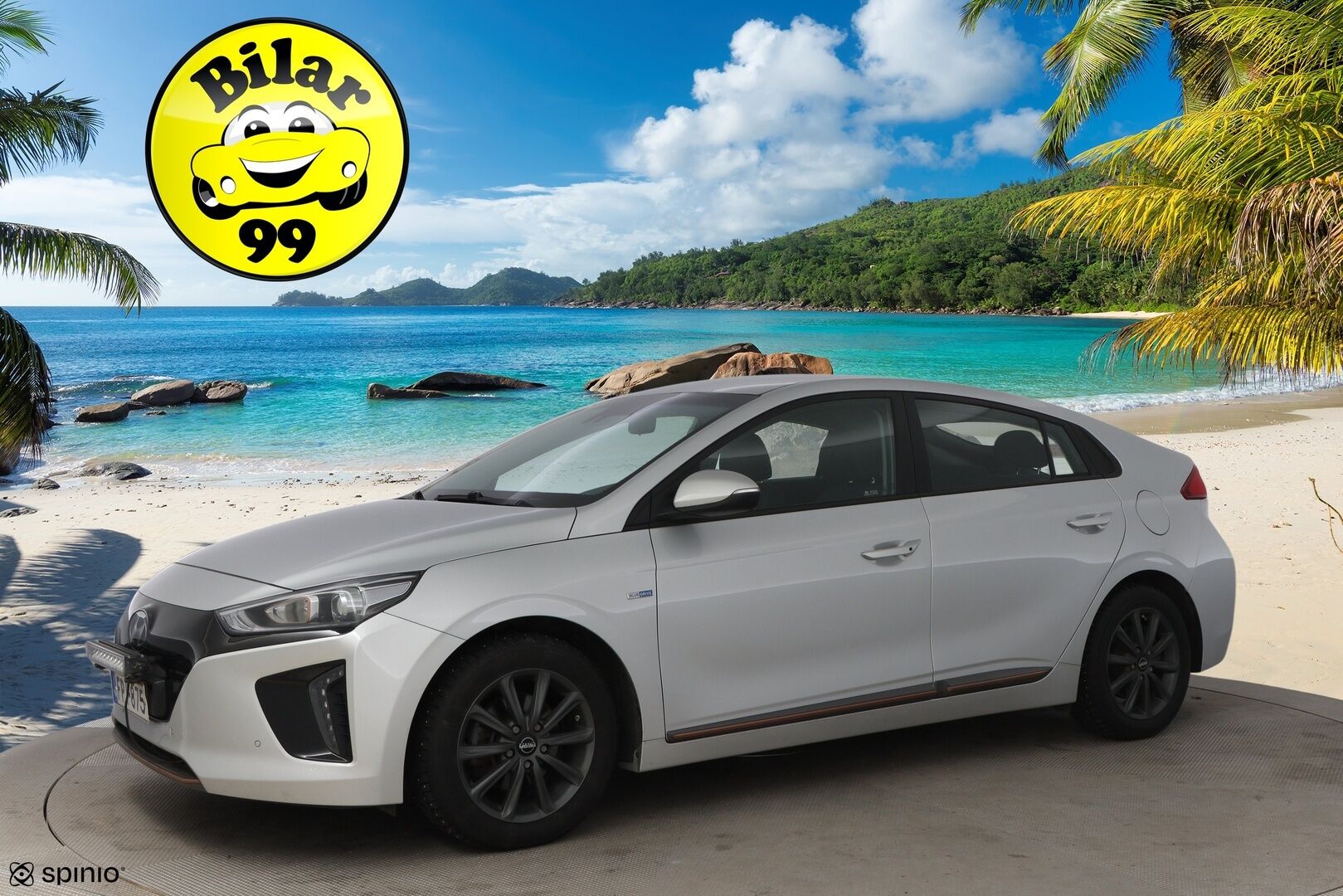 Hyundai IONIQ ELECTRIC 2019 Comfort * Lämpöpumppu / Infinity Premium Audio / Adapt.Vakkari / Peruutuskamera / Ratinlämmitys! - 2x Renkaat aluvantein / Siisti yksilö! 