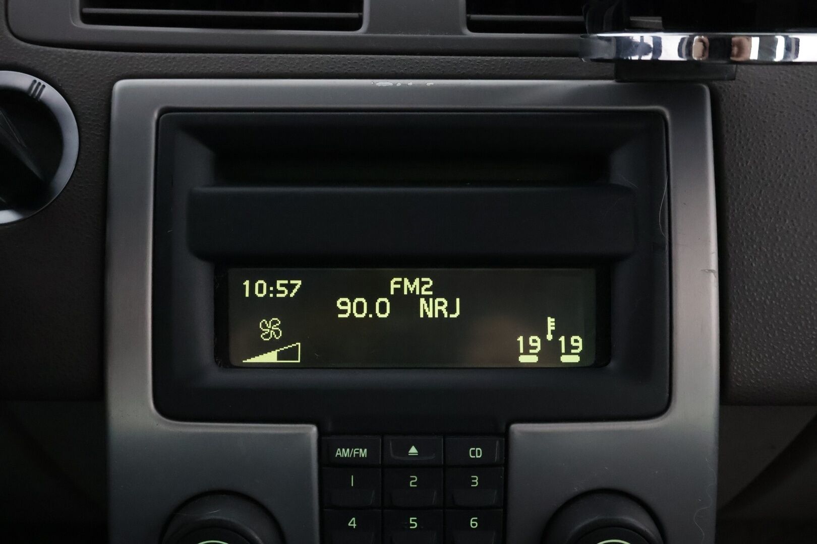 Volvo S40 2008 2,0D (136 hv) Kinetic aut - *Vakionopeudensäädin / Lohko+sisä / 2x-renkaat / Katsastus 07/2026!! - MYYDÄÄN HUUTOKAUPAT.COMISSA!!*