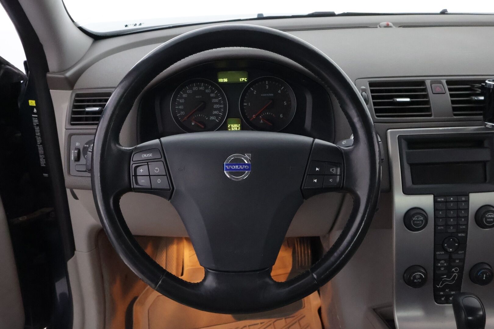 Volvo S40 2008 2,0D (136 hv) Kinetic aut - *Vakionopeudensäädin / Lohko+sisä / 2x-renkaat / Katsastus 07/2026!! - MYYDÄÄN HUUTOKAUPAT.COMISSA!!*