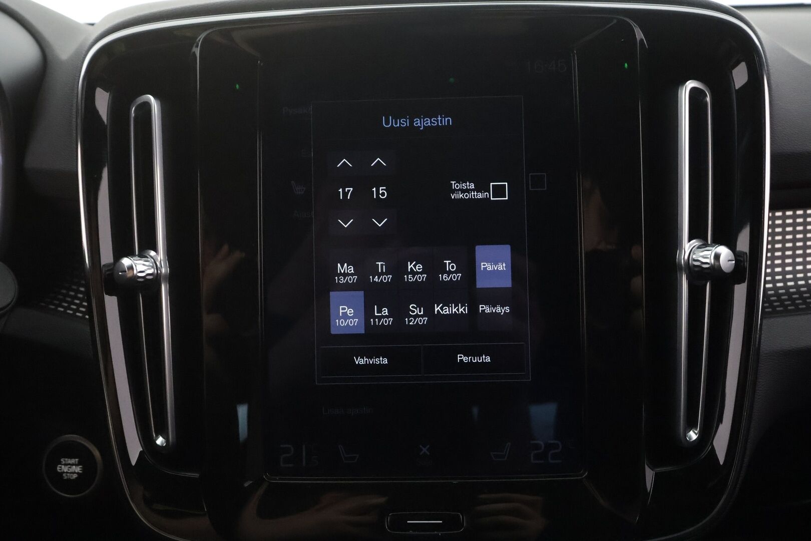 Volvo XC40 2021 T5 TwE Business R-Design aut - | ACC | Webasto | Sporttipenkit | Nahka-alcantara | P.kamera | Pilot Assist | BLIS | Full-LED | Keyless | P.kamera | Apple & Android | 