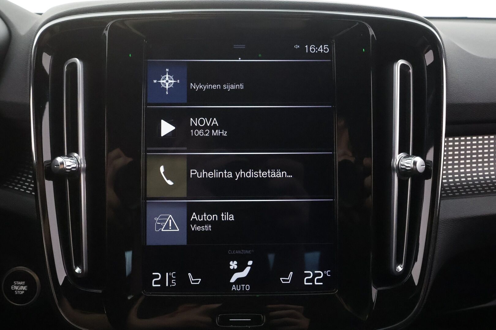Volvo XC40 2021 T5 TwE Business R-Design aut - | ACC | Webasto | Sporttipenkit | Nahka-alcantara | P.kamera | Pilot Assist | BLIS | Full-LED | Keyless | P.kamera | Apple & Android | 