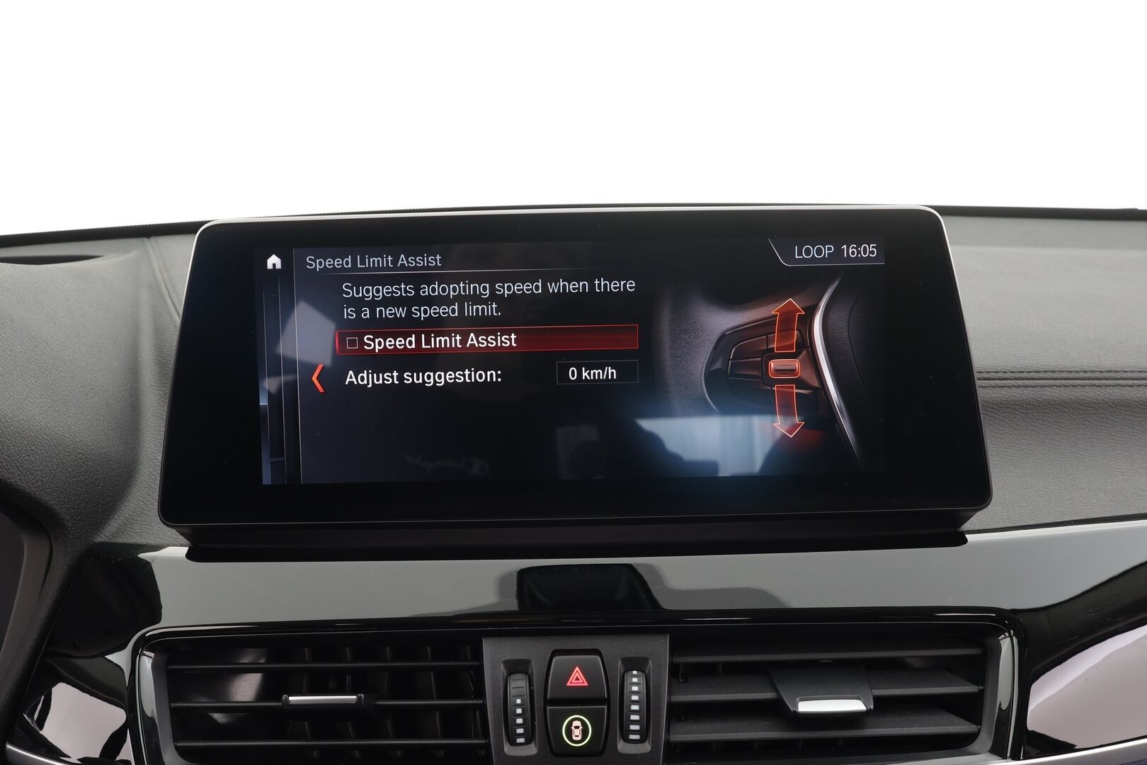 BMW X1 2020 F48 xDrive25e A Charged Edition Sport * 1.Om Suomi-auto / HUD / Navi / Vakkari / LED / P.tutka / Puolinahat * - Kahdet renkaat aluvanteilla / Merkkihuollettu