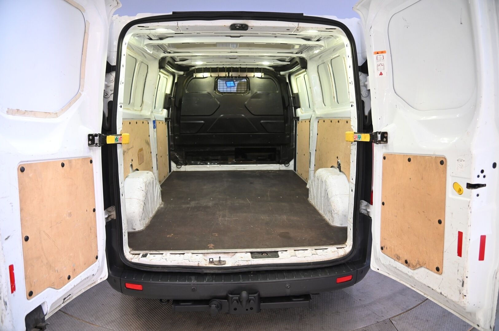 Ford Transit 2016 *Myydään Huutokaupat.com* - MYYDÄÄN HUUTOKAUPPA.COM