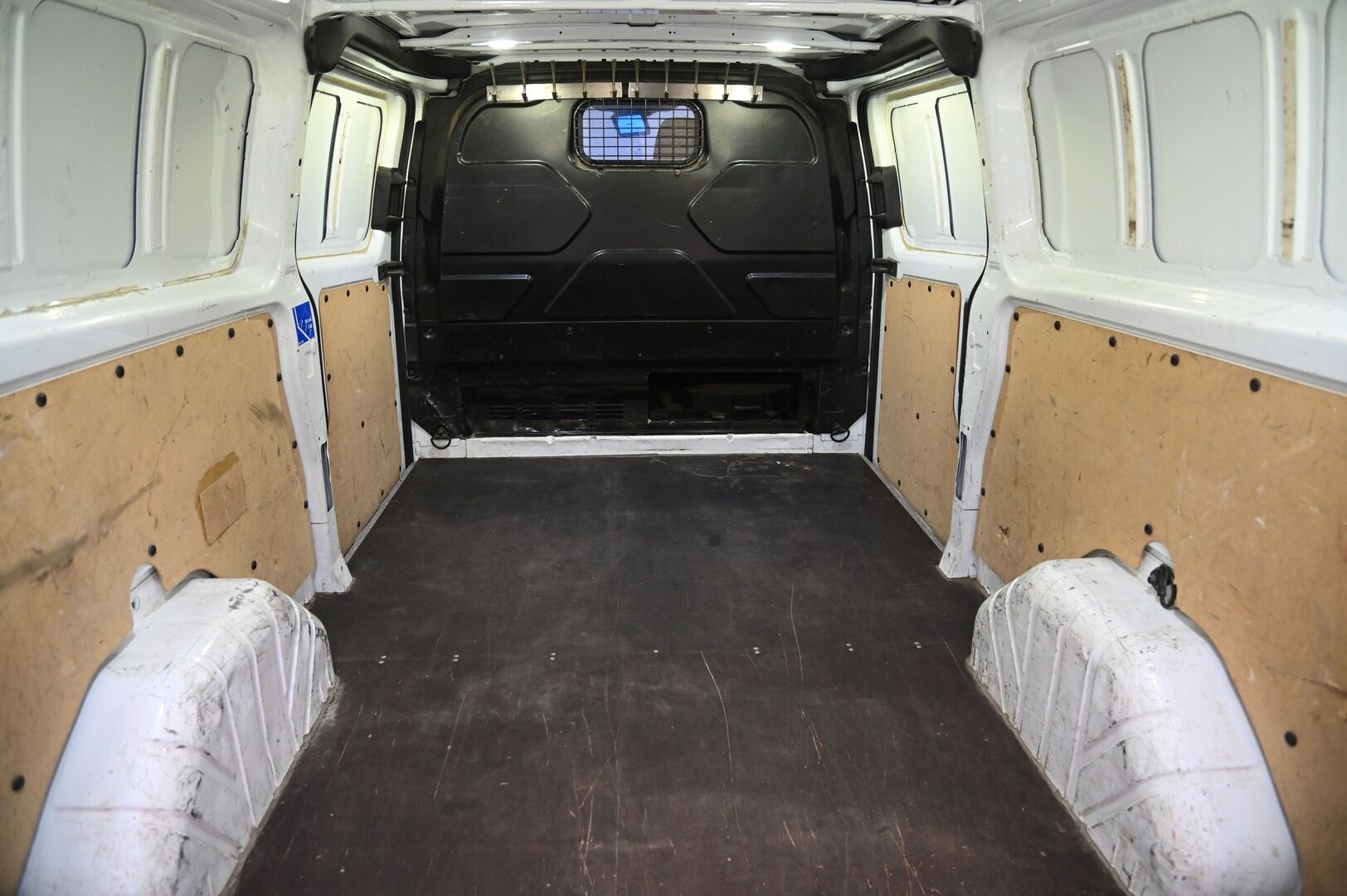 Ford Transit 2016 *Myydään Huutokaupat.com* - MYYDÄÄN HUUTOKAUPPA.COM