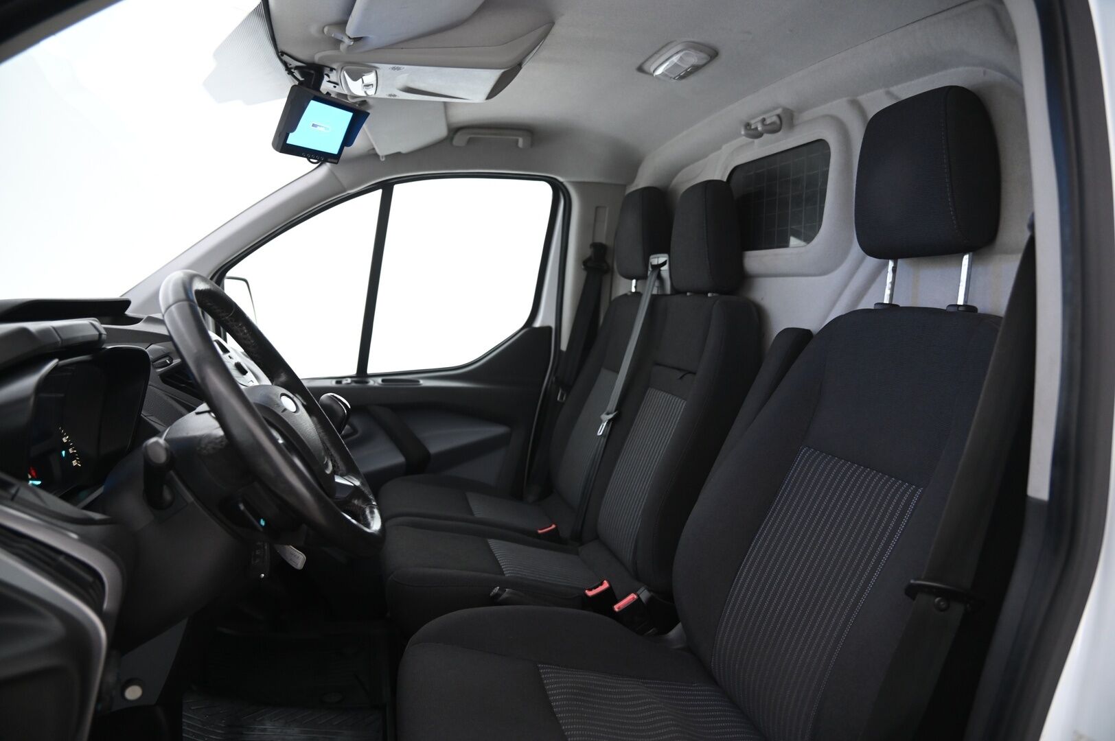 Ford Transit 2016 *Myydään Huutokaupat.com* - MYYDÄÄN HUUTOKAUPPA.COM