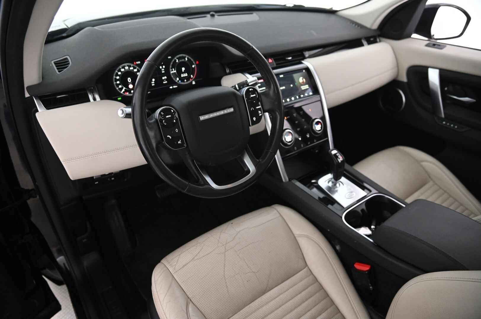Land Rover Discovery Sport 2020 D180 MHEV AWD Aut SE - 1.Om suomiauto | Meridian | Muistipenkit | Panorama | vetokoukku | 2x uudet renkaat | Juuri katsastettu