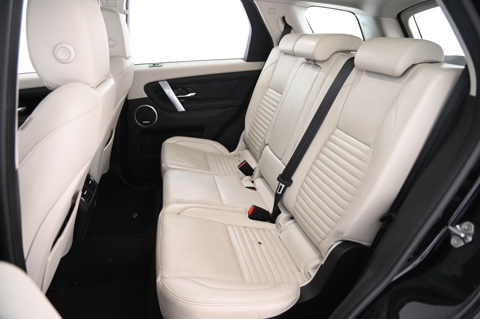 Land Rover Discovery Sport 2020 D180 MHEV AWD Aut SE - 1.Om suomiauto | Meridian | Muistipenkit | Panorama | vetokoukku | 2x uudet renkaat | Juuri katsastettu