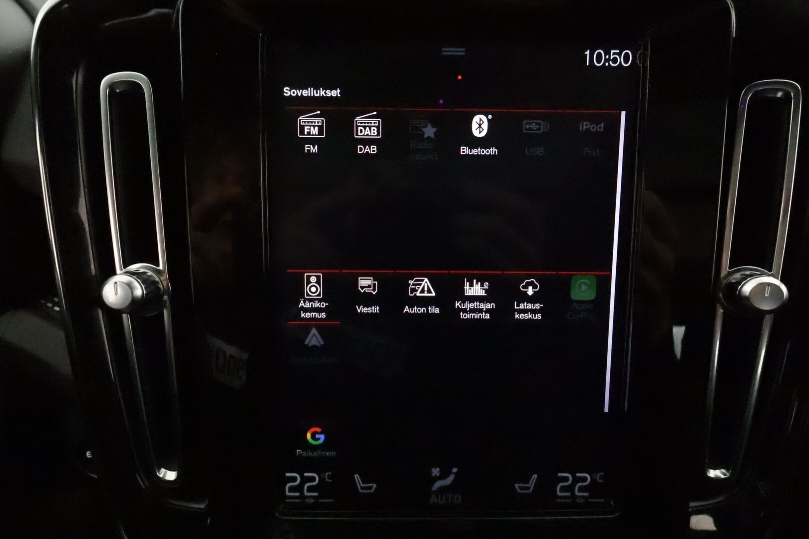 Volvo XC40 2020 T5 TwE Business R-Design aut * ACC / Webasto / Harman & Kardon / Vetokoukku / Panorama / 360-Kamera / Full LED - Merkkihuollot / Sporttipenkki Muistilla / Nahka-Alcantara / Supervarusteet! - HULLU BLACKWEEK KORKOTARJOUS 2,49%