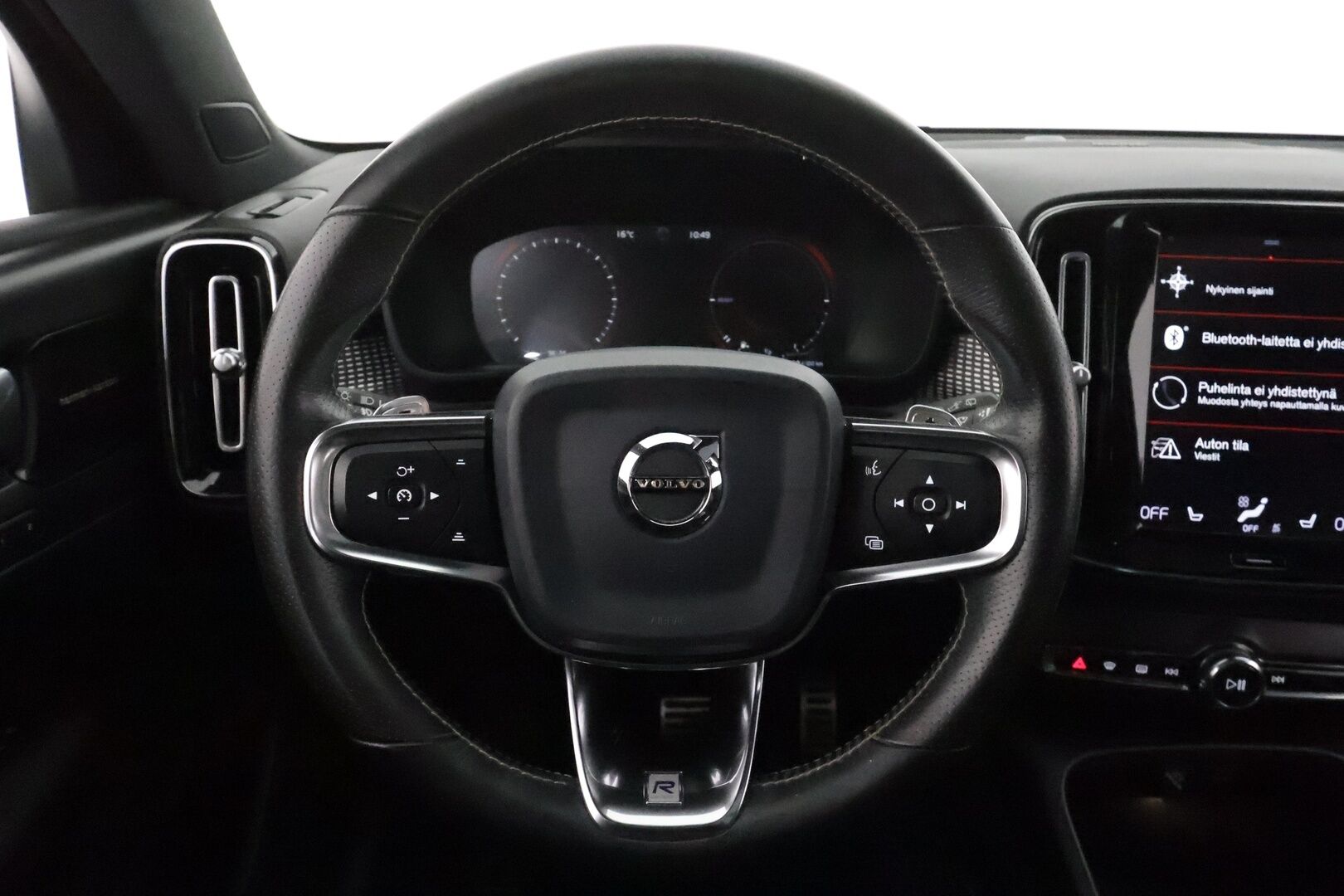 Volvo XC40 2020 T5 TwE Business R-Design aut * Webasto / Harman & Kardon / Vetokoukku / Panorama / 360-Kamera / Full LED - Merkkihuollot / Sporttipenkki Muistilla / Nahka-Alcantara / Supervarusteet!