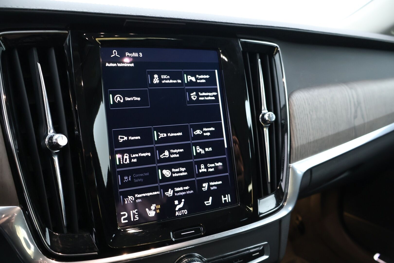 Volvo S90 2021 D3 Business Inscription Edition / Adapt.vakkari / Webasto / Peruutuskamera / Nahkaverhoilu / Suomi-auto - HULLUT JOULUT KORKOTARJOUS 2,49% 