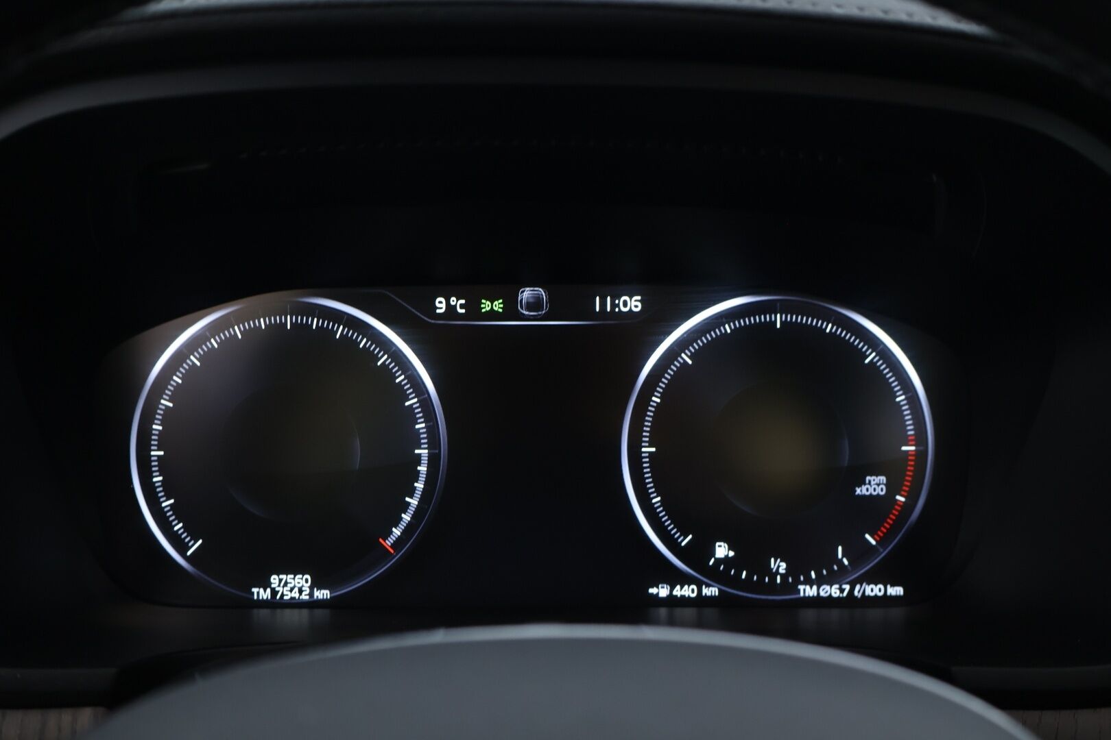 Volvo S90 2021 D3 Business Inscription Edition / Adapt.vakkari / Webasto / Peruutuskamera / Nahkaverhoilu / Suomi-auto - HULLUT JOULUT KORKOTARJOUS 2,49% 