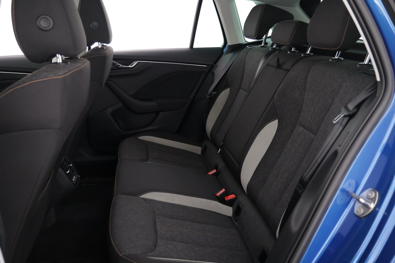 Skoda Kamiq 2020 1,0 TSI 115 Style DSG Autom. / ACC / Sähköpenkit / Suomiauto - HULLUT AVAJAISHULINAT KORKOTARJOUS 3,29 %