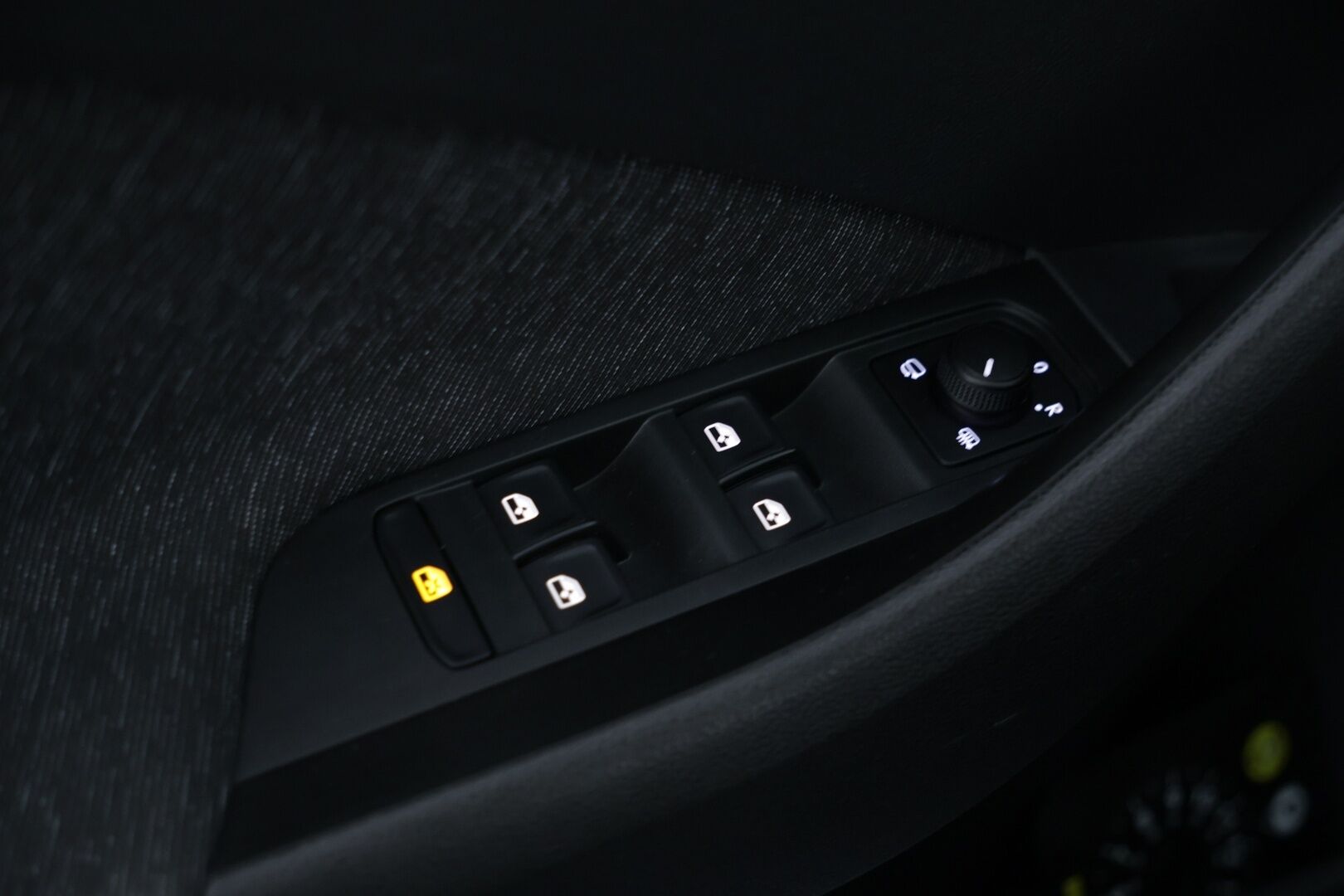 Skoda Kamiq 2020 1,0 TSI 115 Style DSG Autom. / ACC / Sähköpenkit / Suomiauto - HULLUT AVAJAISHULINAT KORKOTARJOUS 3,29 %