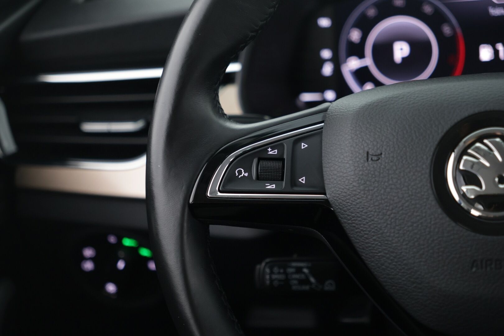 Skoda Kamiq 2020 1,0 TSI 115 Style DSG Autom. / ACC / Sähköpenkit / Suomiauto - HULLUT AVAJAISHULINAT KORKOTARJOUS 3,29 %