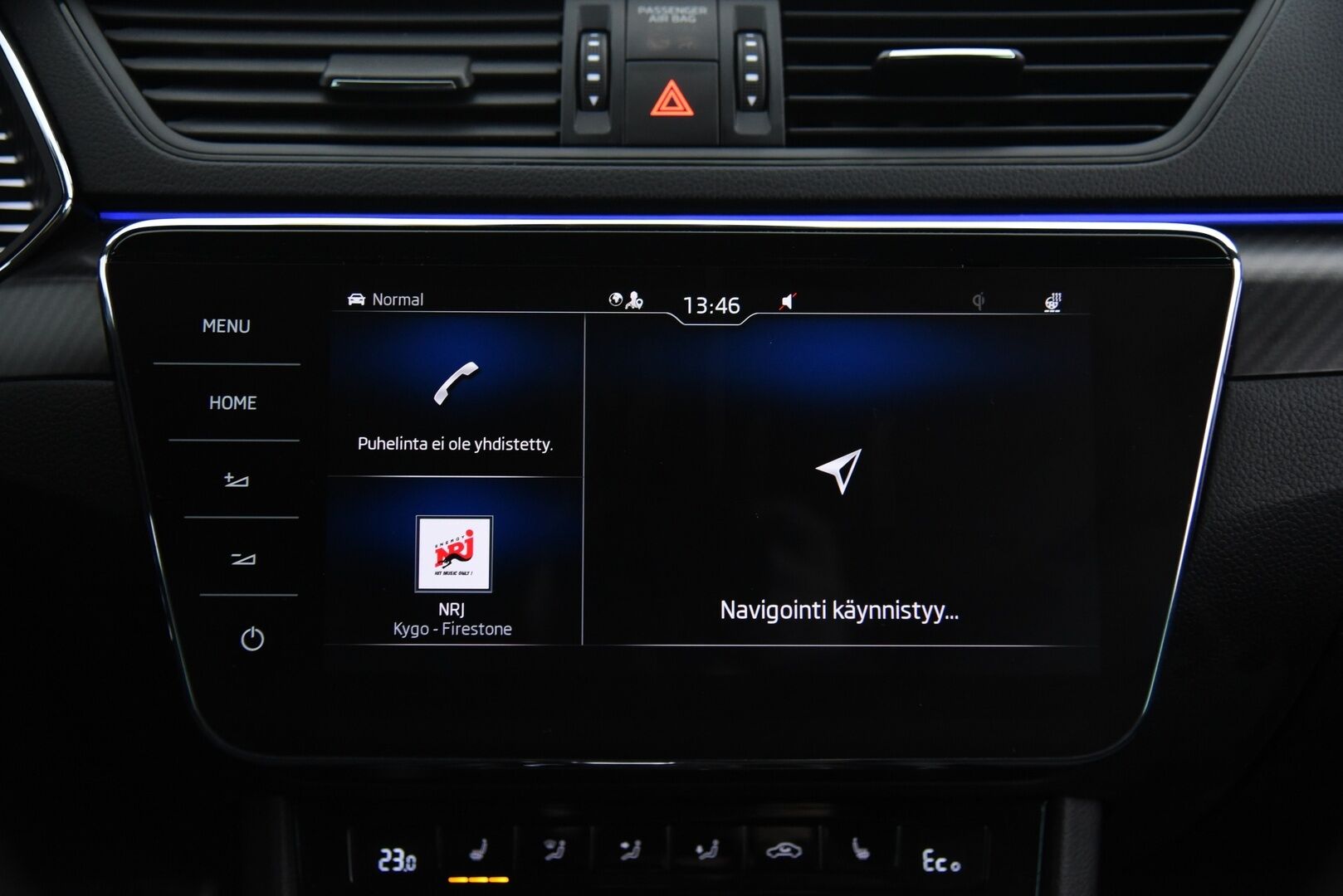 Skoda Superb 2020 Combi 1,4 TSI PHEV SportLine iV DSG Autom. / Webasto / Koukku / Matrix-LED / 360° / Skoda Sound System / - Muistipenkki / Adapt.vak / BLIS / Apple & Android / Huippuvarusteltu! 