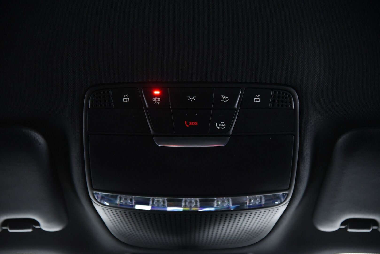 Mercedes-Benz E 2019 200 d A Premium Business / Adapt.vakkari  / Webasto / Steering Pilot / Widescreen / P.kamera / - Facelift / Apple & Android / Premium Ambiente valaistus / Juuri huollettu / Huippu varusteltu! 