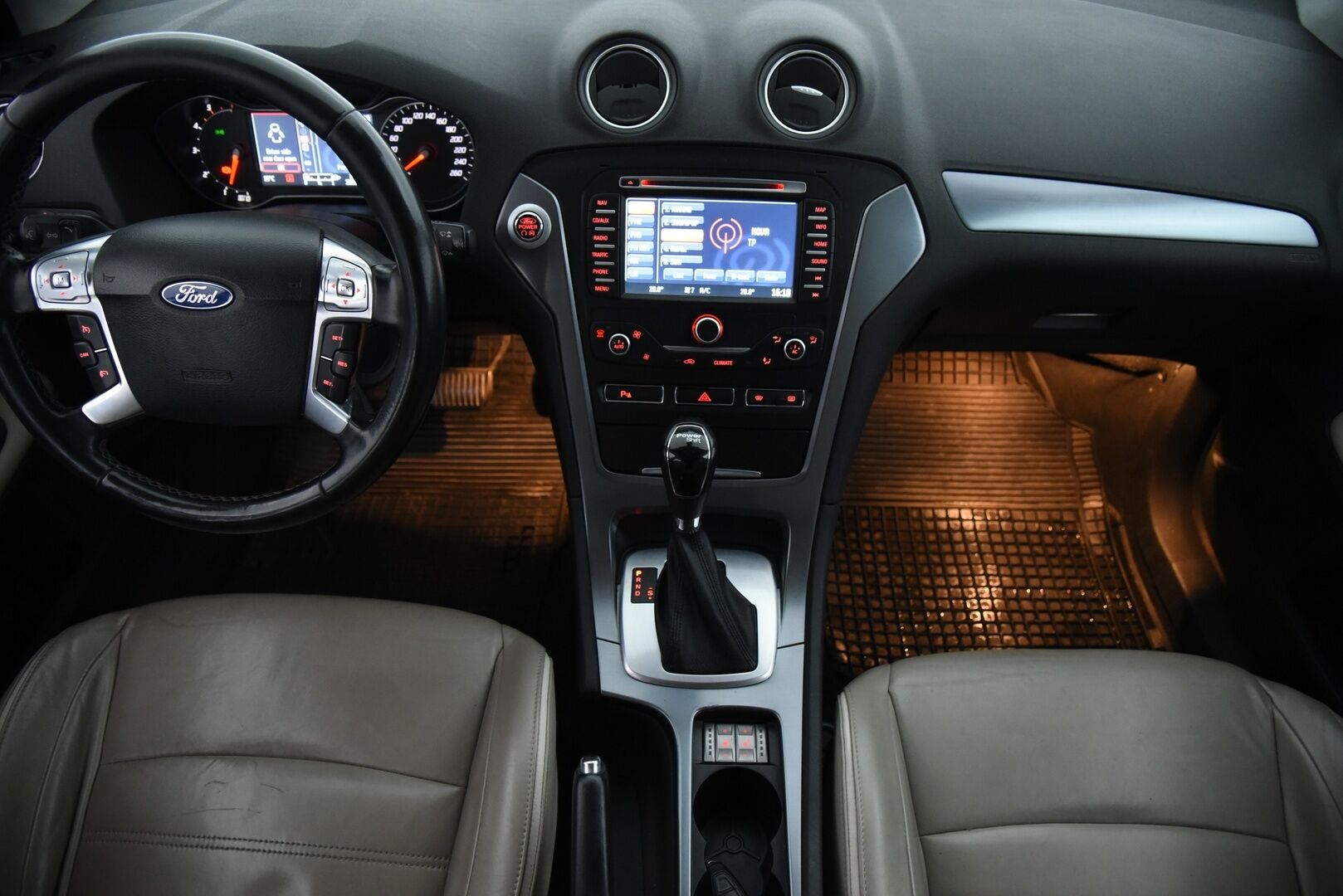 Ford Mondeo 2014 2,0 TDCi 140hv PowerShift Titanium Business A6 Wagon - Myydään Huutokaupat.comissa!