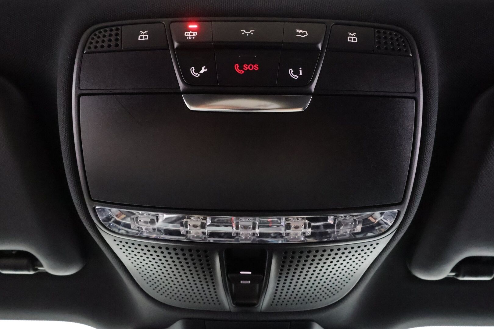 Mercedes-Benz E 2018 220 d 4Matic T A Premium Business AMG * Vakkari / Webasto / LED / Navi / Panorama / Sporttipenkit / Widescreen *