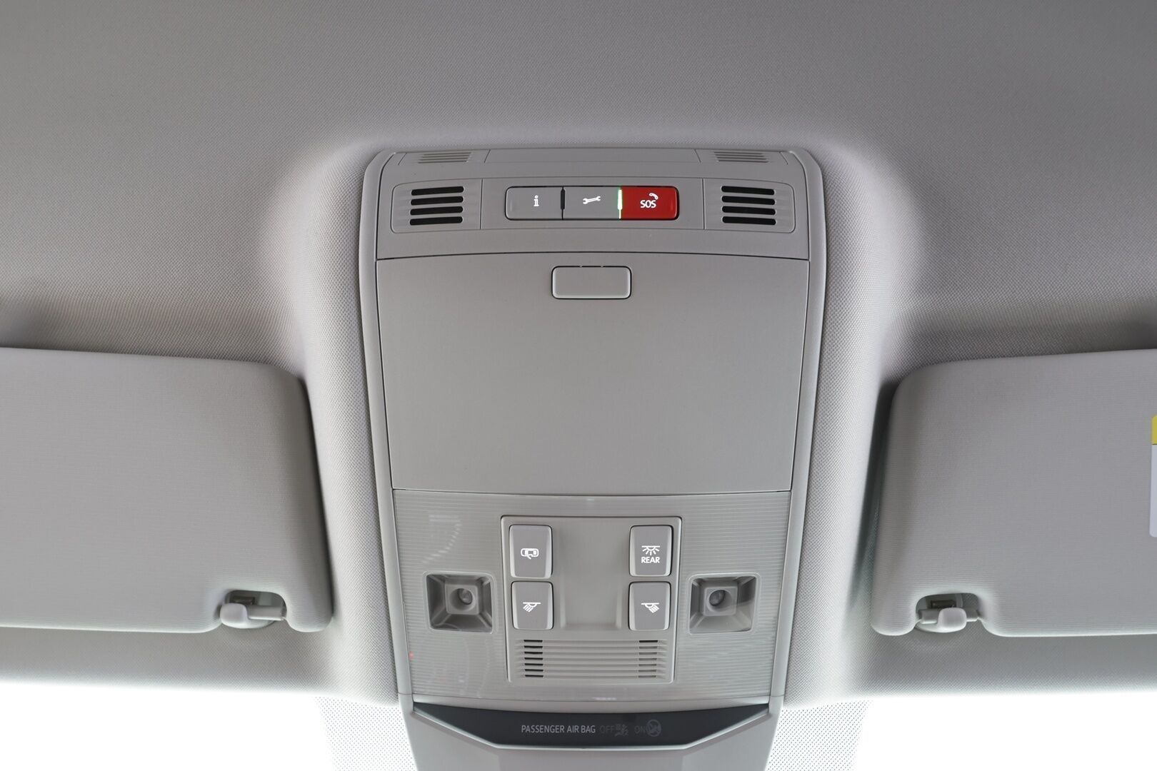 Volkswagen Passat 2020 Sedan R-Line 1,5 TSI EVO 110 kW DSG-automaatti - | ACC | Koukku | IQ.Light | Nahka-alcantara | P.kamera | Keyless | Lane assist | Lämm. ratti | 1-om suomiauto | Merkkihuollot | 2x renkaat aluin | 