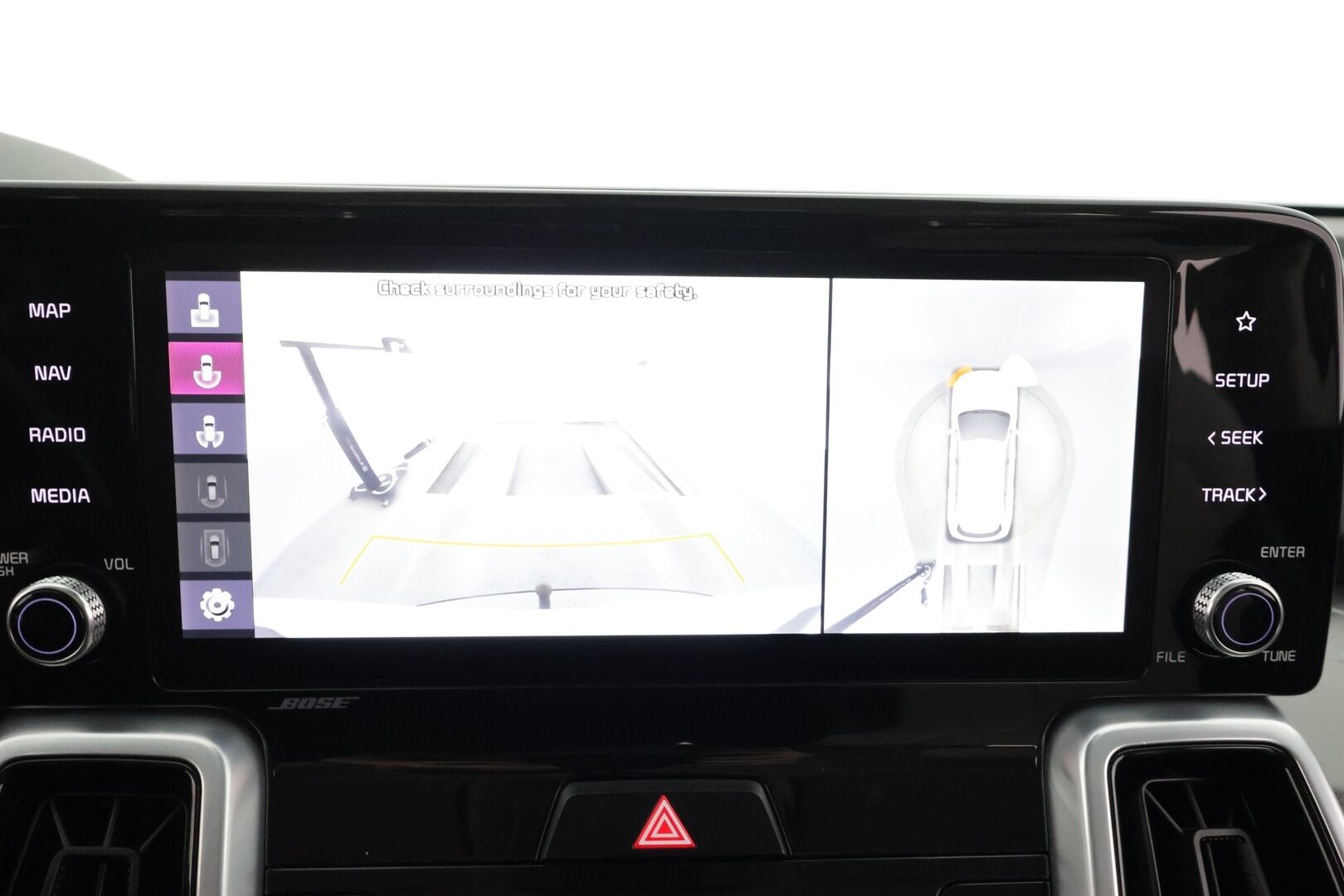 Kia Sorento 2021 2,2 CRDi AWD Business Premium DCT AT 7P * ACC / 360° / Bose / LED / Navi / Sähköpenkit / Koukku / Digimittaristo * - Suomi-auto / Kahdet renkaat aluvanteilla / Merkkihuollettu