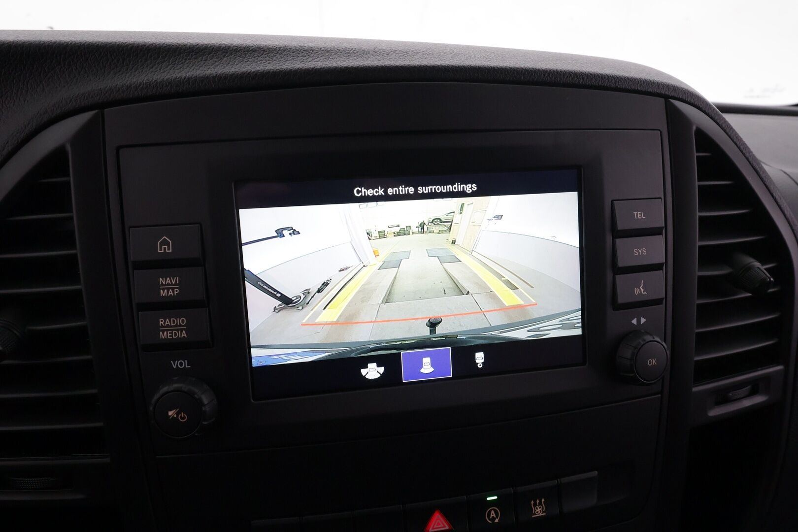 Mercedes-Benz Vito 2022 110CDI FWD-3,05/32K keskipitkä A2 * Vakkari / Webasto / P-Kamera / Koukku / Bluetooth* - Suomi-auto / ALV / 2x vanteet