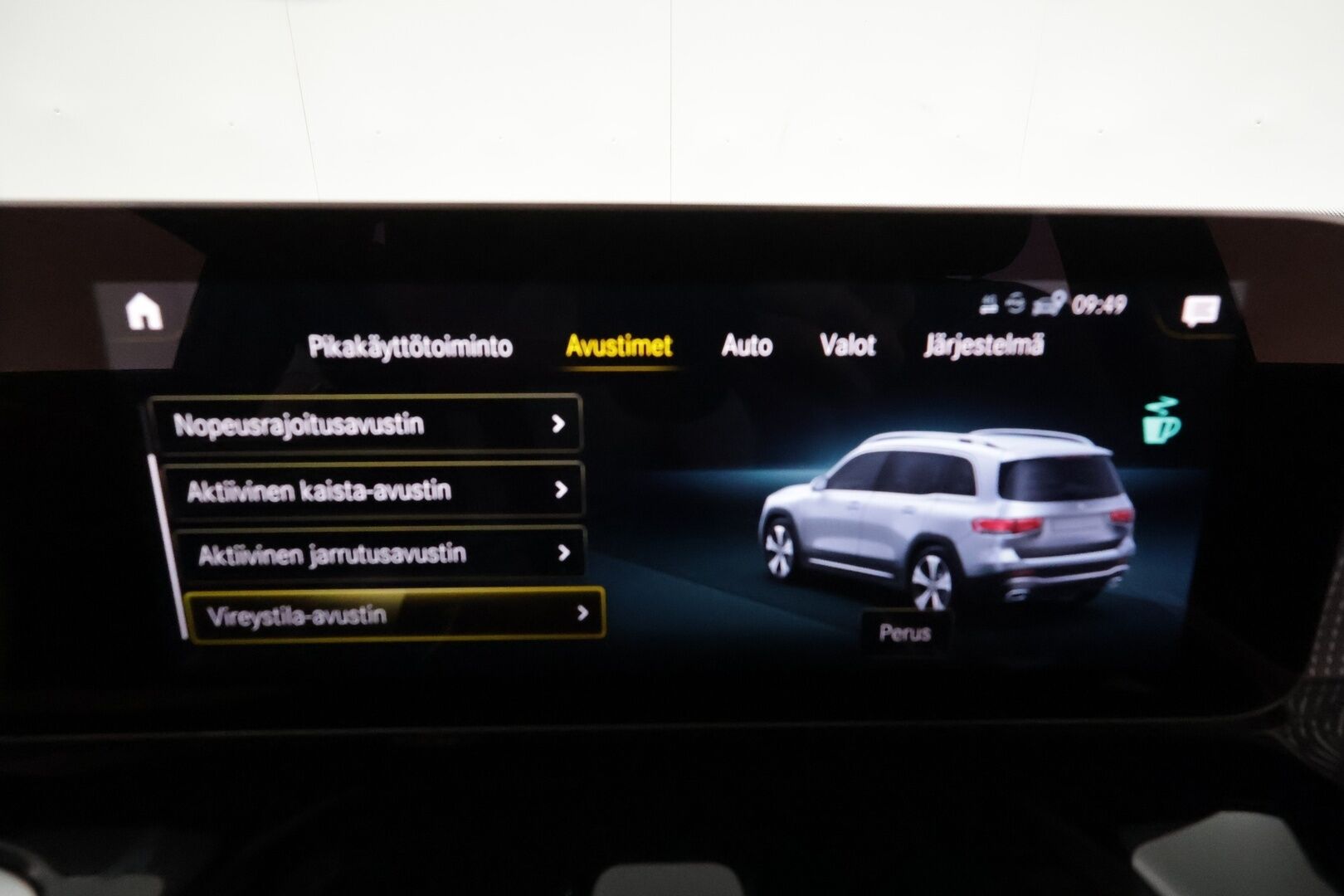 Mercedes-Benz GLB 2021 200 d 4MATIC A Business Avantgarde **Webasto / Koukku / Adapt.Vakkari / P.kamera / Multibeam-LED / Sporttipenkit** - 3,99 % KORKOTARJOUS TÄHÄN AUTOON - 1-om Suomi-auto / Kahdet Renkaat