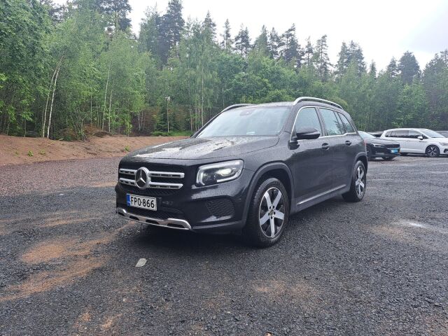 Mercedes-Benz GLB -kuva
