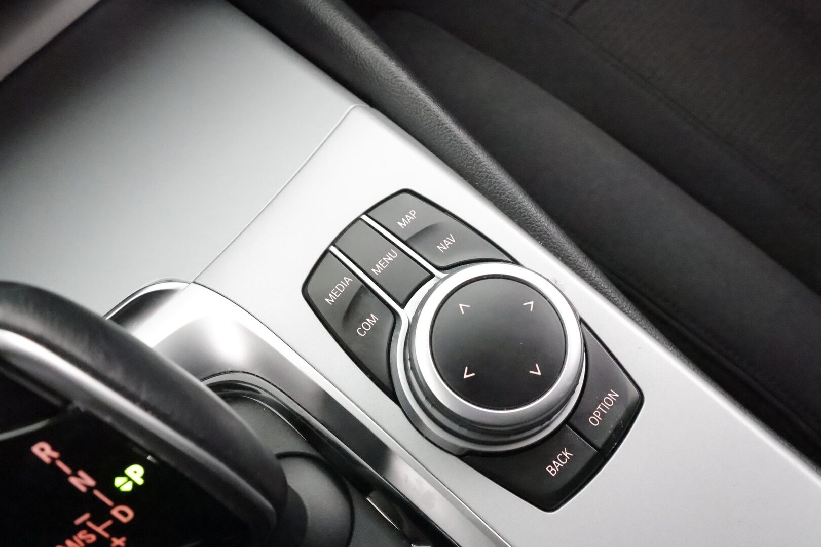 BMW 520 2021 G30 LCI Sedan 520d A xDrive MHEV *1-om. Suomi-auto / Vakkari / Prof.Navi / LED / Apple&Android / Kahdet renkaat aluvanteilla * - Neliveto / Taloudellinen /