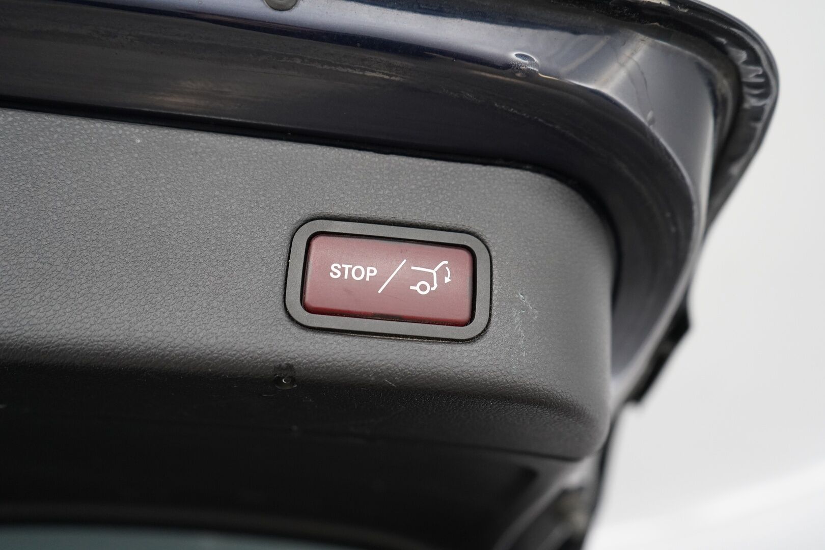 Mercedes-Benz GLE 2016 500 e 4Matic * Distronic + / Muistipenkit / Panorama / Harman&Kardon * - Panorama / Harman&Kardon / Muistipenkit / Koukku / Nahkasisusta - HULLUT AVAJAISHULINAT KORKOTARJOUS 3,29 %