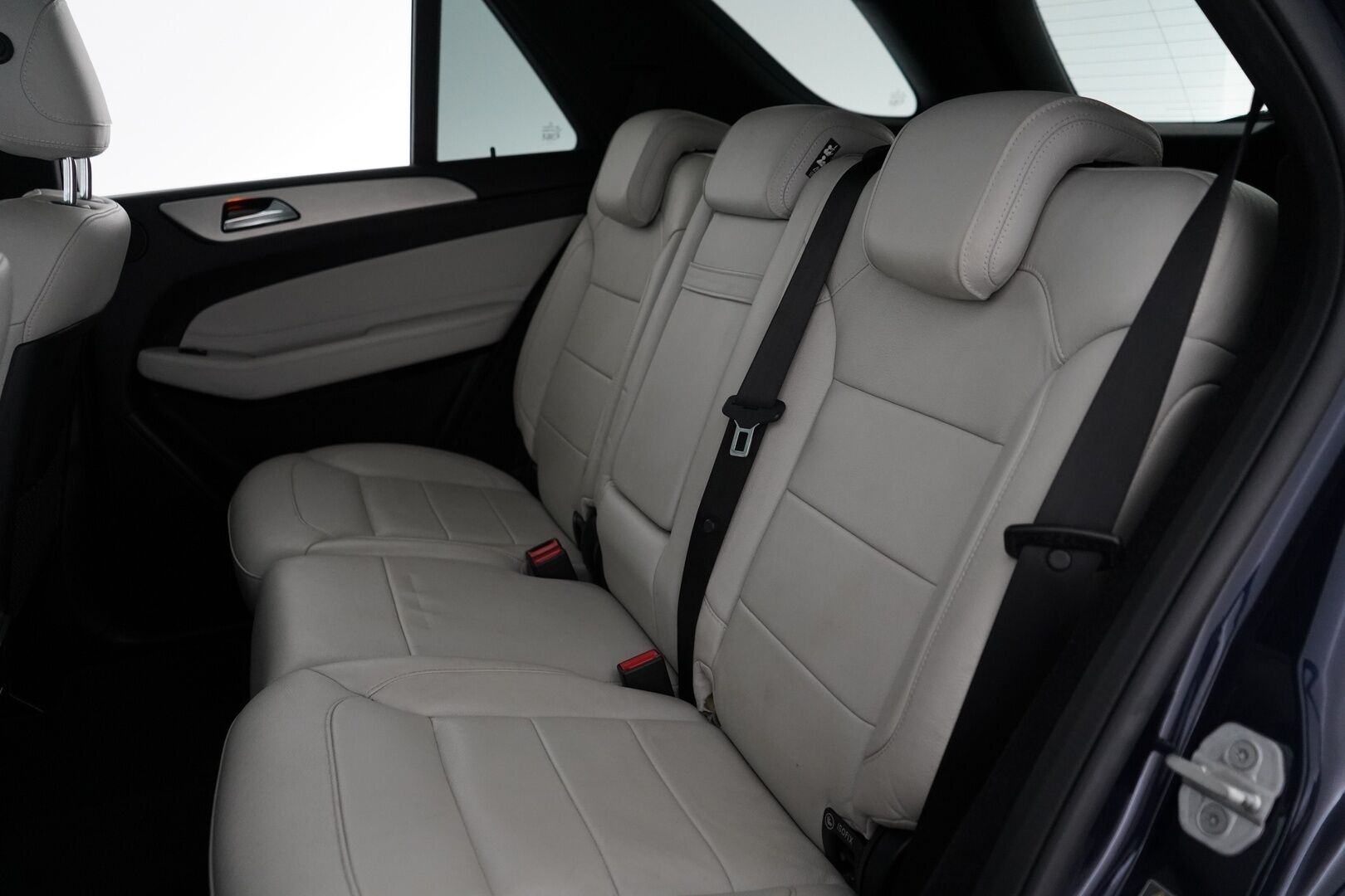 Mercedes-Benz GLE 2016 500 e 4Matic * Distronic + / Muistipenkit / Panorama / Harman&Kardon * - Panorama / Harman&Kardon / Muistipenkit / Koukku / Nahkasisusta - HULLUT AVAJAISHULINAT KORKOTARJOUS 3,29 %