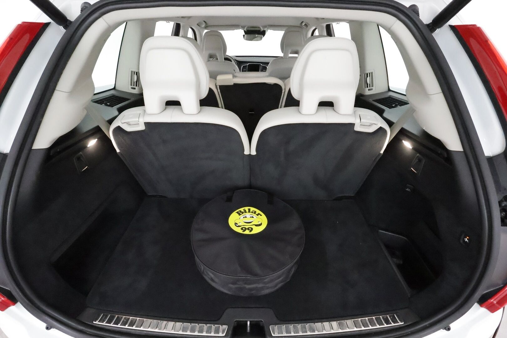 Volvo XC90 2021 T8 TwE AWD Inscription aut 7-P *ACC / Muistipenkit / Full LED / 360° / Vaaleat sporttinahat / Navi / BLIS / Koukku / Webasto* - 1.Om Suomi-auto / Jakohihna vaihdettu 9/25 / Merkkihuollettu - HULLU BLACKWEEK KORKOTARJOUS 2,49%