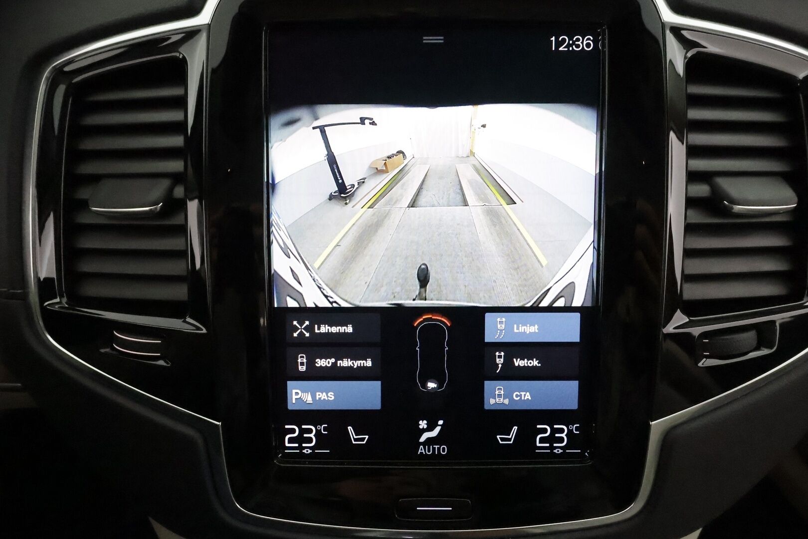 Volvo XC90 2021 T8 TwE AWD Inscription aut 7-P *ACC / Muistipenkit / Full LED / 360° / Vaaleat sporttinahat / Navi / BLIS / Koukku / Webasto* - 1.Om Suomi-auto / Jakohihna vaihdettu 9/25 / Merkkihuollettu - HULLU BLACKWEEK KORKOTARJOUS 2,49%