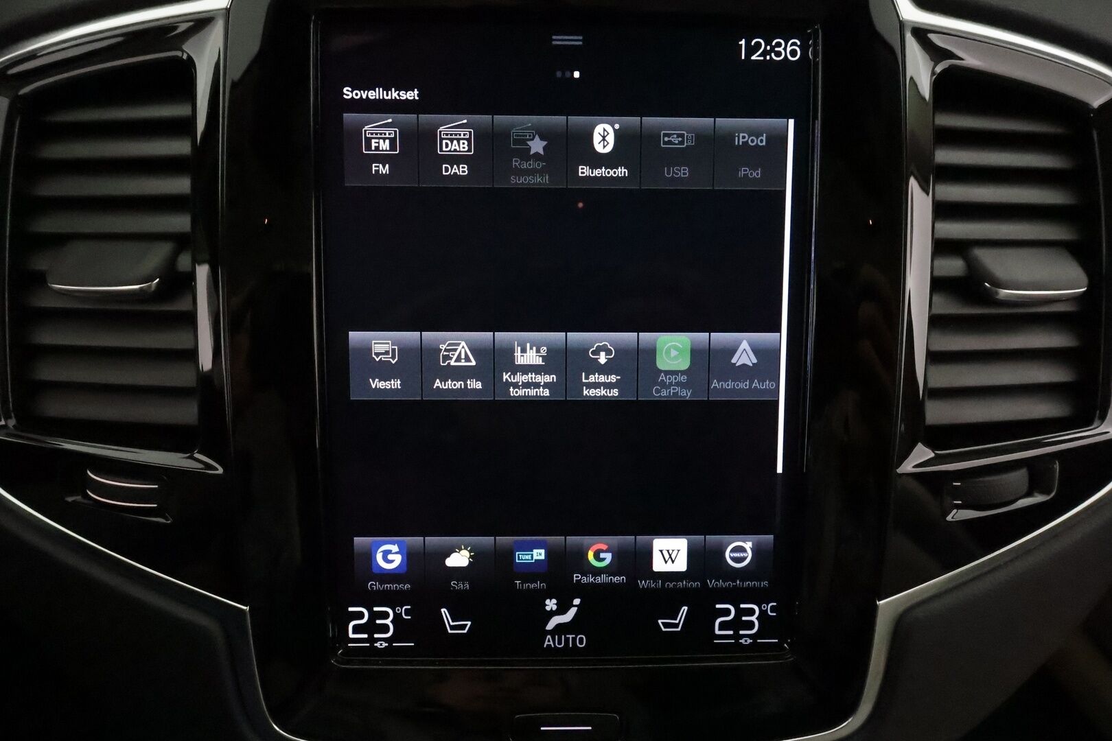 Volvo XC90 2021 T8 TwE AWD Inscription aut 7-P *ACC / Muistipenkit / Full LED / 360° / Vaaleat sporttinahat / Navi / BLIS / Koukku / Webasto* - 1.Om Suomi-auto / Jakohihna vaihdettu 9/25 / Merkkihuollettu - HULLU BLACKWEEK KORKOTARJOUS 2,49%