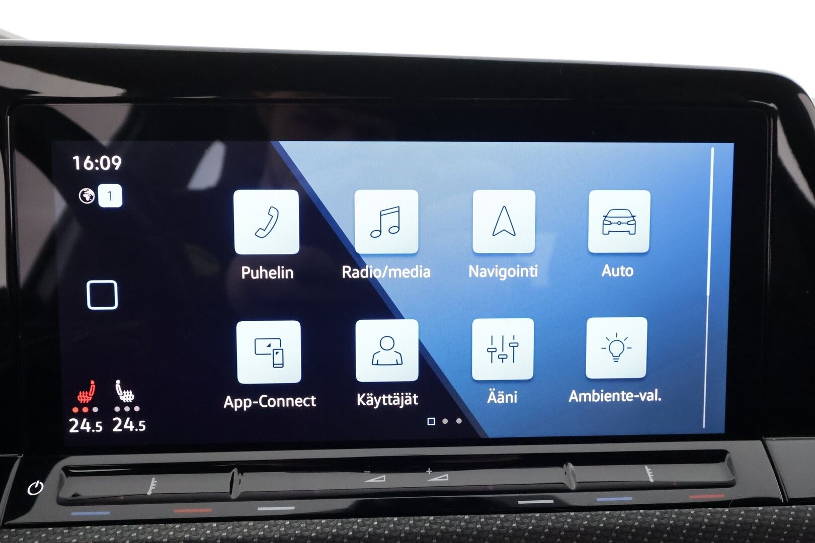 Volkswagen Golf 2021 First Edition R-Line 1,5 eTSI 110 kW (MHEV) DSG * ACC / Webasto / LED / Keyless / Apple&Android * - 1.Om Suomi-auto / Kahdet Renkaat