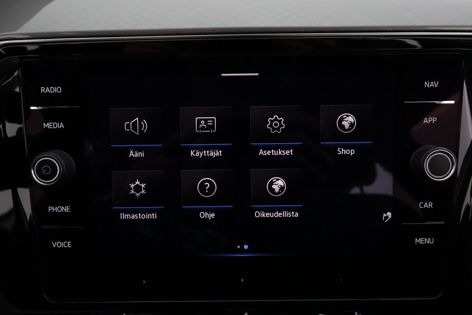 Volkswagen Passat 2021 Variant GTE Business Plug-In Hybrid 160 kW DSG *ACC / P.kamera / Webasto / IQ.Light / Koukku / Navi* - Suomi-auto / Akku kuntotarkastettu! / Kahdet renkaat aluvanteilla