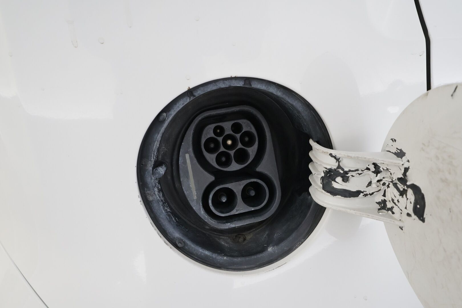 Skoda Citigo 2021 61 kW Ambition iV * Suomi-auto / P.Tutka / Bluetooth / Isofix / Penkinlämmittimet / Kahdet renkaat * - Akku kuntotarkastettu SoH 92,7% / Merkkihuollot