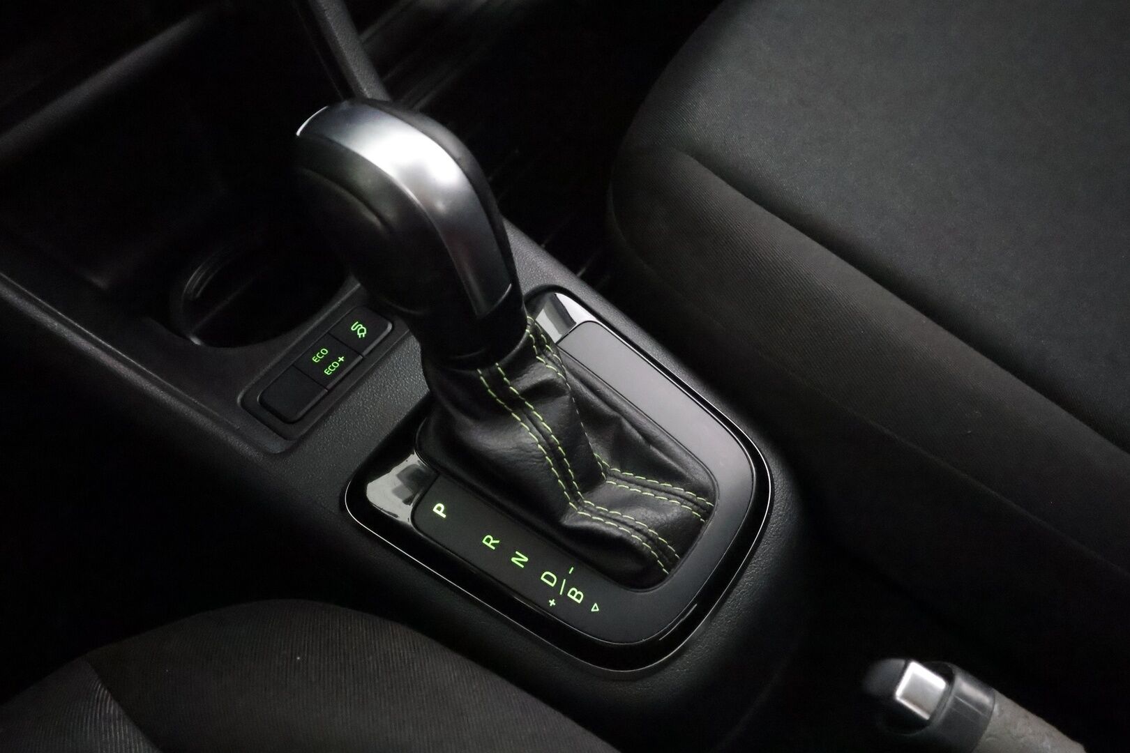 Skoda Citigo 2021 61 kW Ambition iV * Suomi-auto / P.Tutka / Bluetooth / Isofix / Penkinlämmittimet / Kahdet renkaat * - Akku kuntotarkastettu SoH 92,7% / Merkkihuollot