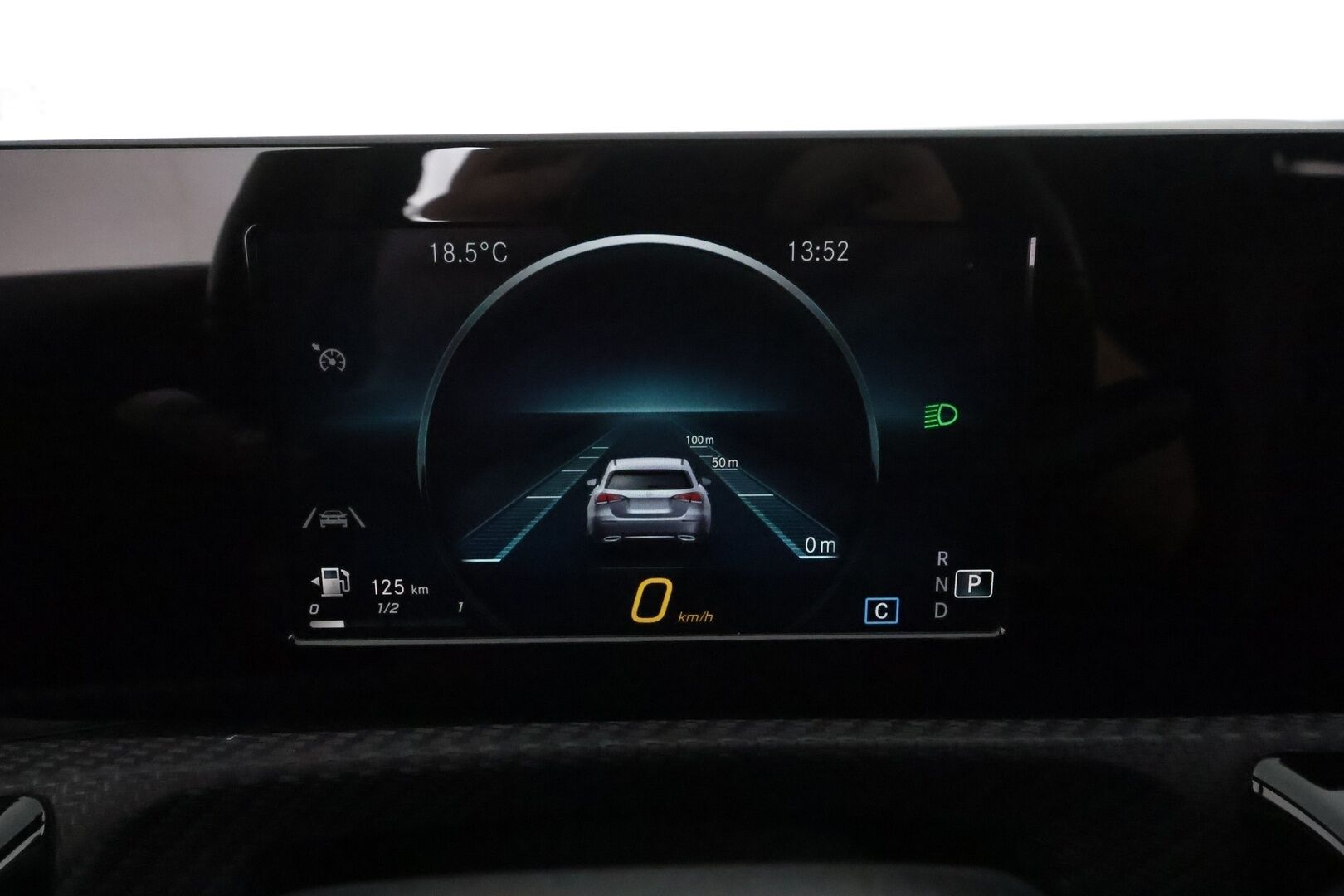 Mercedes-Benz A 2021 180 A Business Style * Peruutuskamera / Koukku / LED High Performance / Digimittari / Sporttipenkit - 1Om Suomiauto / 2x Renkaat / ALV