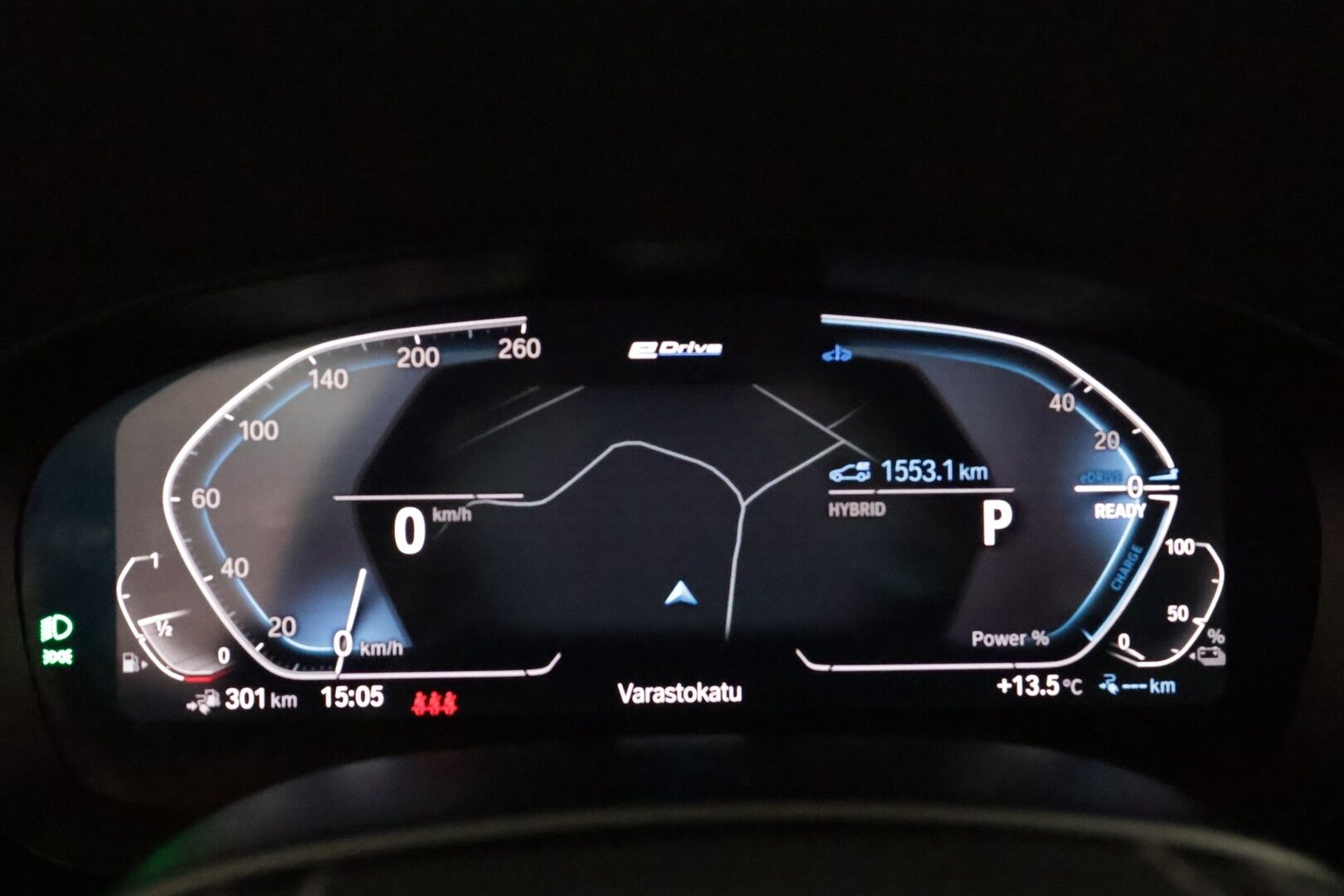 BMW 530 2021 G30 Sedan 530e xDrive A Charged Edition **Koukku / LED-valot / P.kamera / Sporttinahat Muistilla / Navi** - 1-om Suomi-auto / 2x Latauskaapelit / Kahdet Renkaat / Merkkihuollettu!