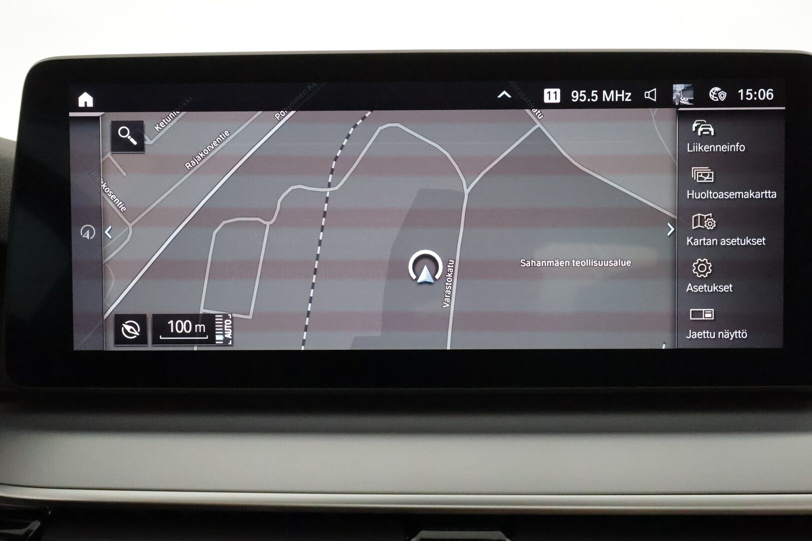 BMW 530 2021 G30 Sedan 530e xDrive A Charged Edition **Koukku / LED-valot / P.kamera / Sporttinahat Muistilla / Navi** - 1-om Suomi-auto / 2x Latauskaapelit / Kahdet Renkaat / Merkkihuollettu!