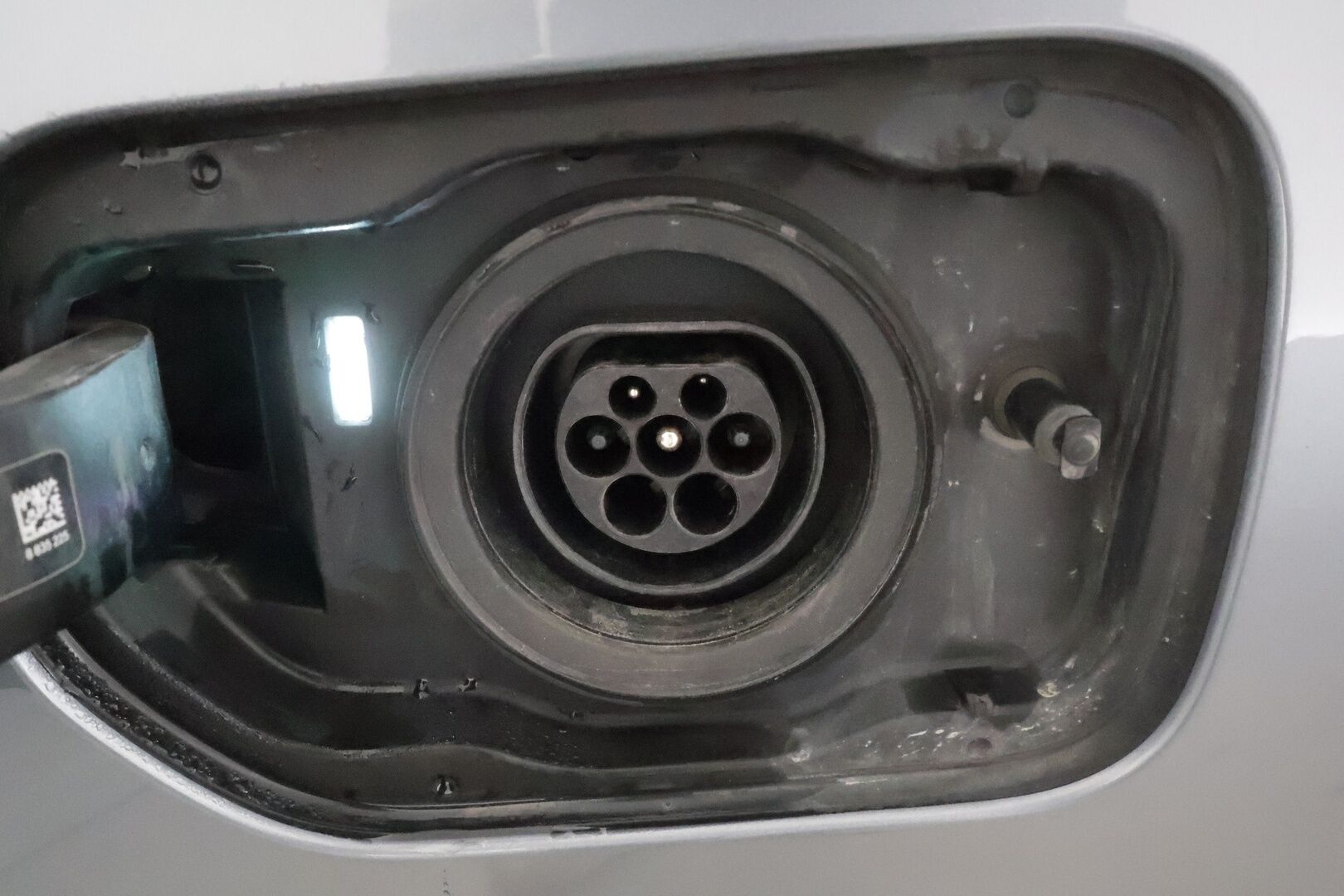 BMW 530 2021 G30 Sedan 530e xDrive A Charged Edition **Koukku / LED-valot / P.kamera / Sporttinahat Muistilla / Navi** - 1-om Suomi-auto / 2x Latauskaapelit / Kahdet Renkaat / Merkkihuollettu! - HULLU BLACKWEEK KORKOTARJOUS 2,49%