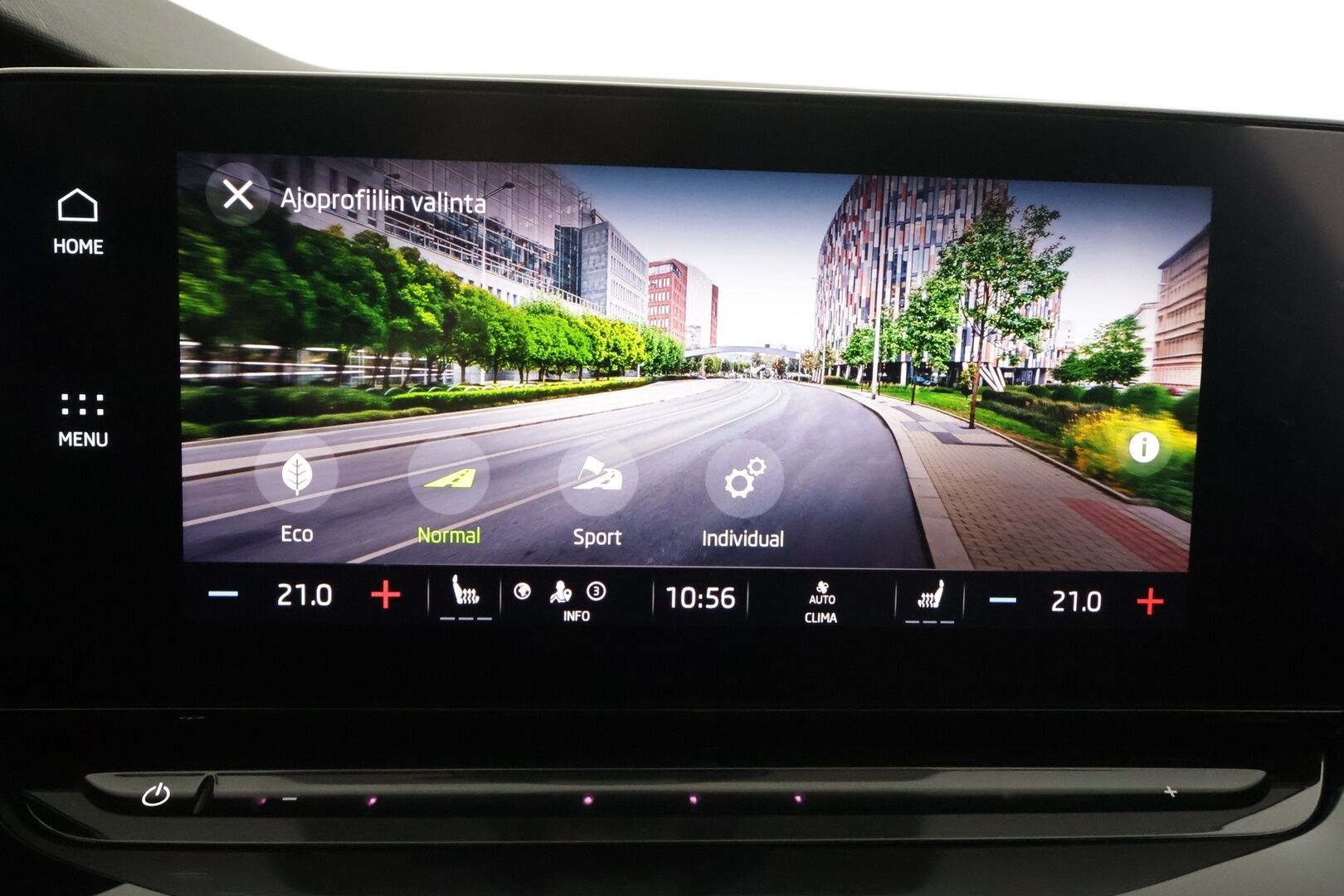 Skoda Octavia 2021 Combi 1,5 TSI Style Launch Edition - | ACC | Webasto | Matrix-LED | HUD | Canton | P.Kamera | Ratinlämmitys | Keyless | Apple&Android | Suomi-auto | Kahdet Renkaat |