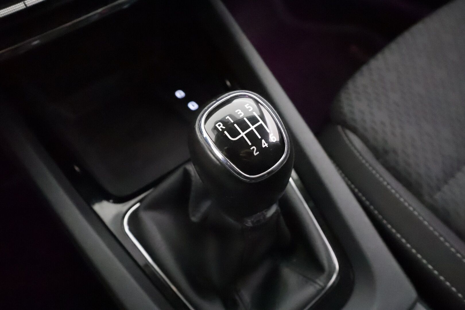 Skoda Octavia 2021 Combi 1,5 TSI Style Launch Edition - | ACC | Webasto | Matrix-LED | HUD | Canton | P.Kamera | Ratinlämmitys | Keyless | Apple&Android | Suomi-auto | Kahdet Renkaat |