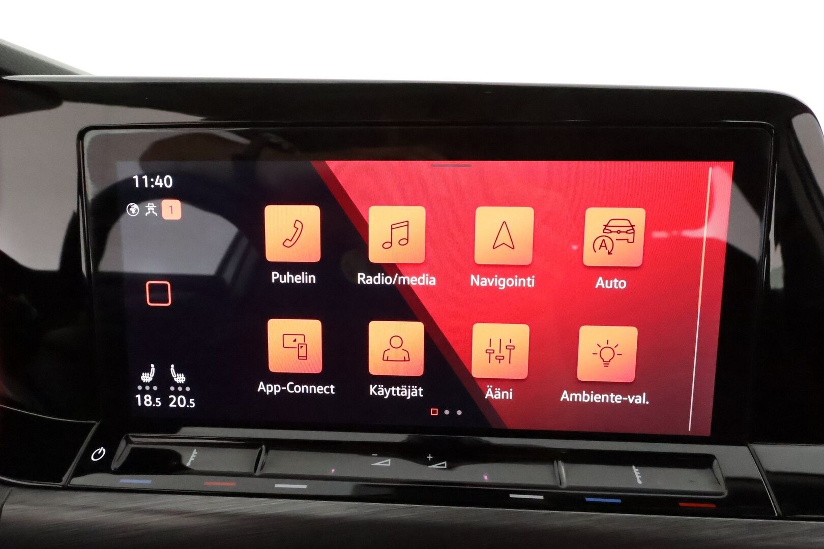 Volkswagen Golf 2021 First Edition Style 1,5 eTSI 110kW (MHEV) DSG *ACC / Matrix-LED / Hierova Sportistuin Muistilla / Webasto* - KATSO MIHIN HINTAAN! / Suomi-auto / Juuri huollettu! / Kahdet renkaat alumiinivanteilla / Style-Line