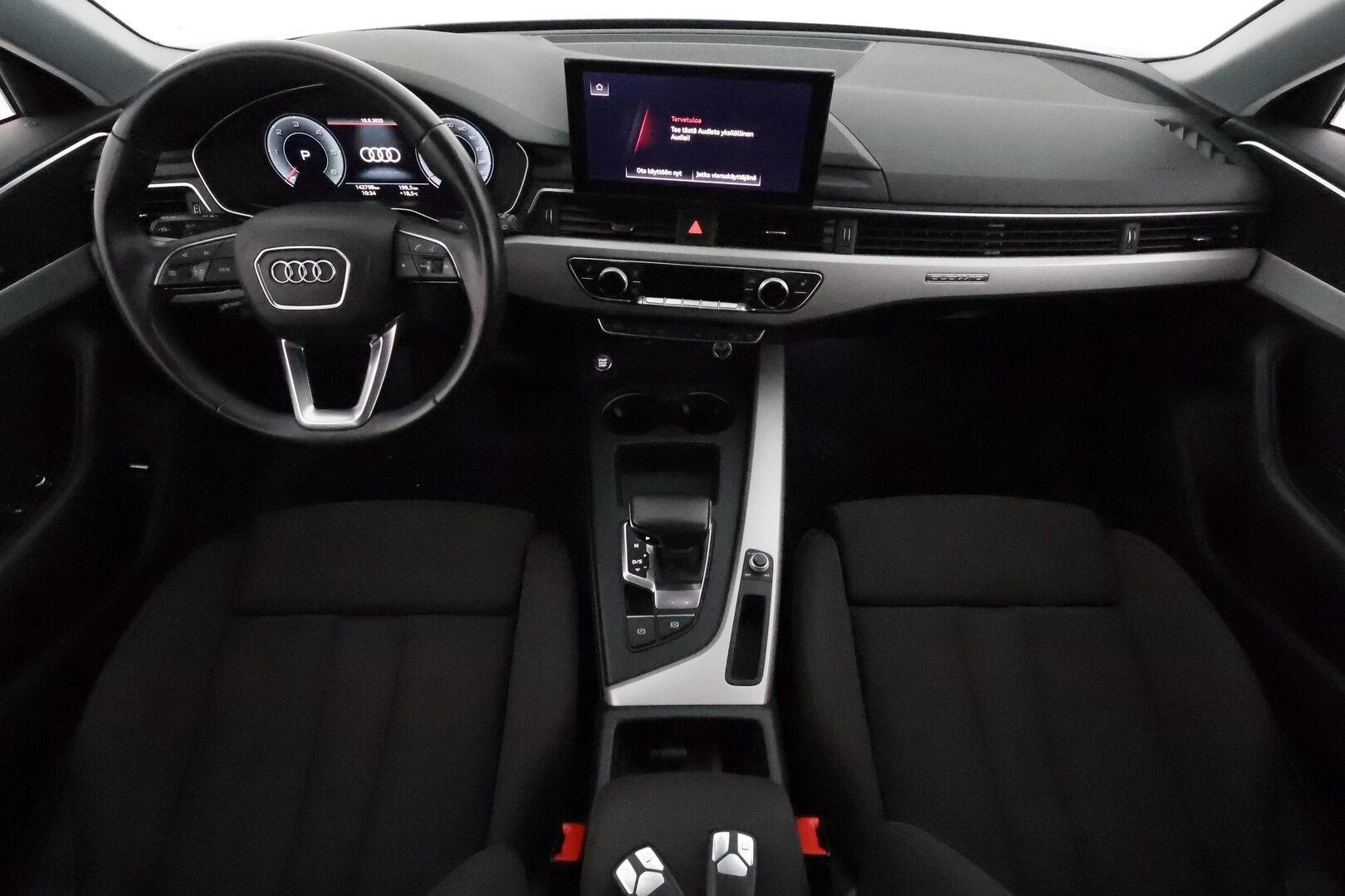 Audi A4 allroad quattro 2021 Business Comfort Edition 40 TDI 150 kW quattro S tronic **ACC / Webasto / Koukku / Matrix LED / KeylessGo** - 3,99 % KORKOTARJOUS TÄHÄN AUTOON 14.9. ASTI! - Suomi-auto / Kahdet renkaat aluvanteilla