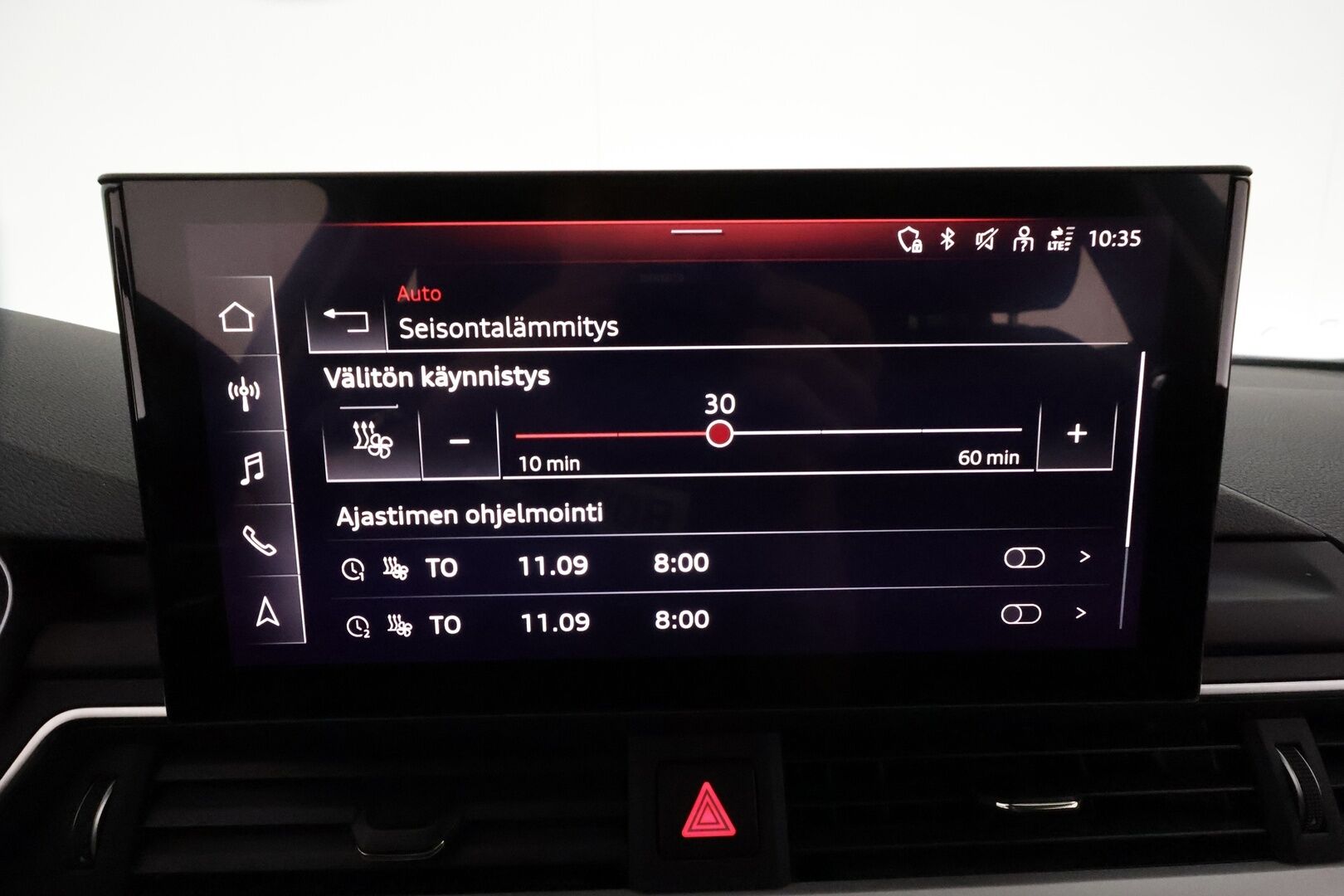 Audi A4 allroad quattro 2021 Business Comfort Edition 40 TDI 150 kW quattro S tronic **ACC / Webasto / Koukku / Matrix LED / KeylessGo** - 3,99 % KORKOTARJOUS TÄHÄN AUTOON 14.9. ASTI! - Suomi-auto / Kahdet renkaat aluvanteilla