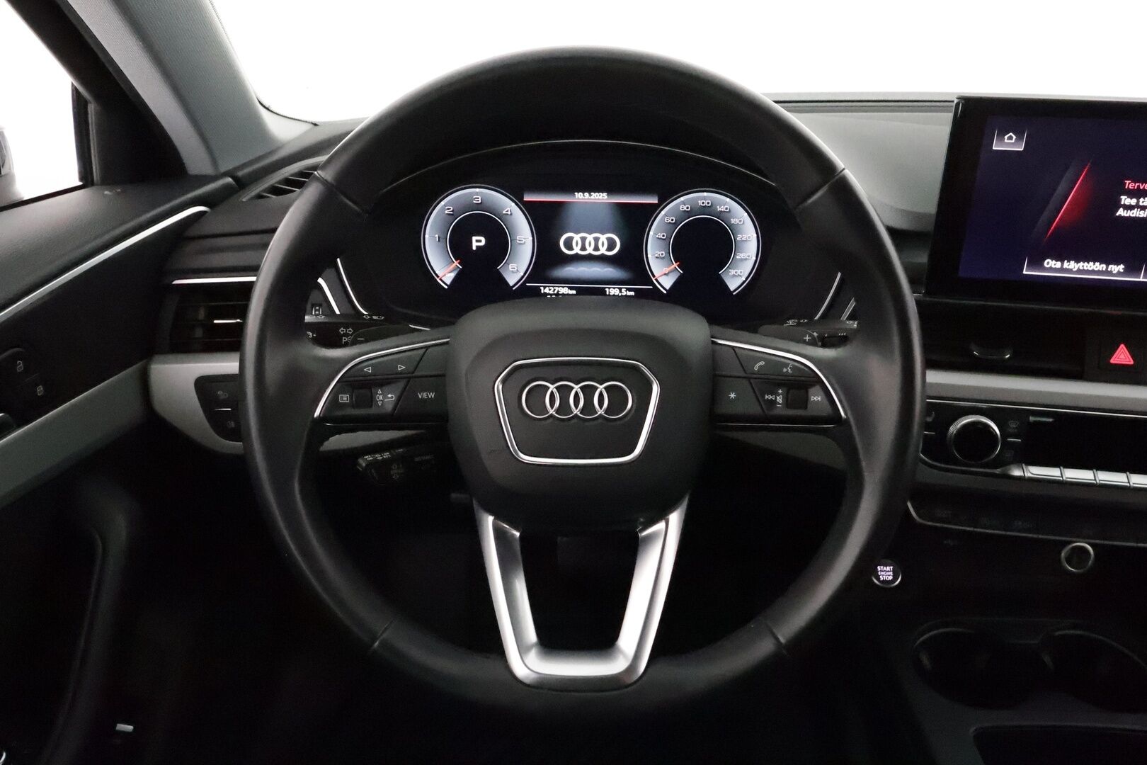 Audi A4 allroad quattro 2021 Business Comfort Edition 40 TDI 150 kW quattro S tronic **ACC / Webasto / Koukku / Matrix LED / KeylessGo** - 3,99 % KORKOTARJOUS TÄHÄN AUTOON 14.9. ASTI! - Suomi-auto / Kahdet renkaat aluvanteilla
