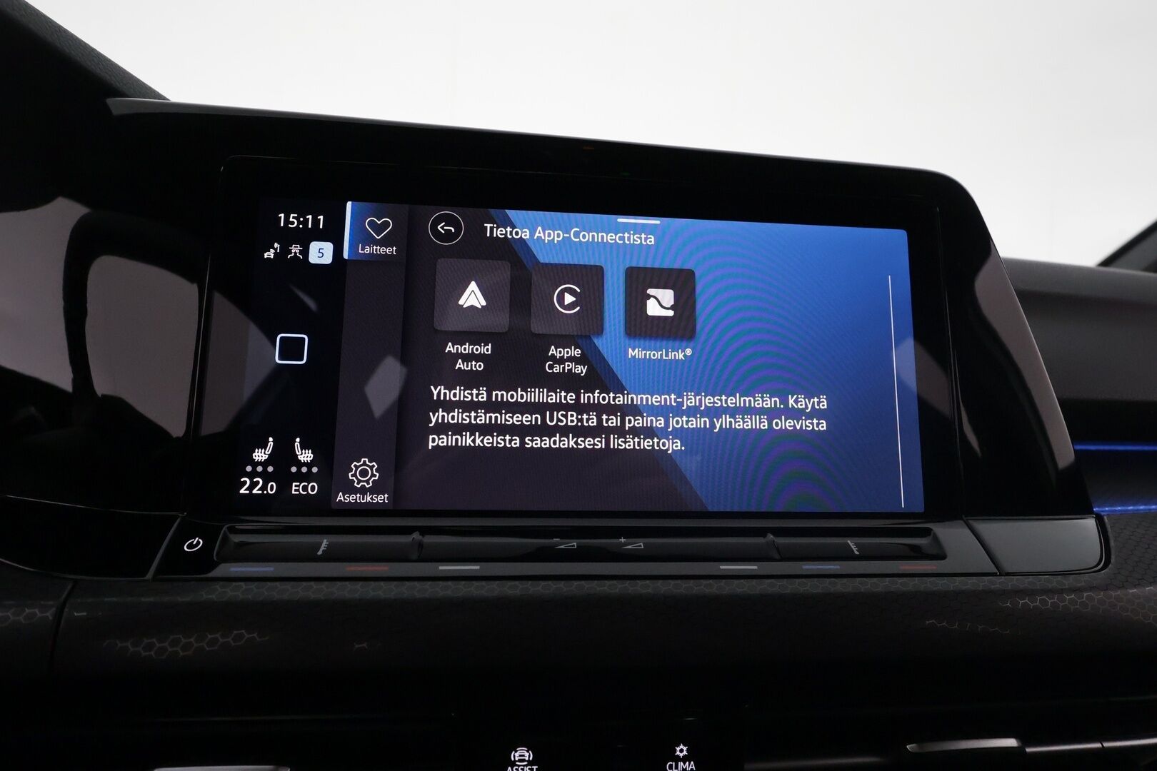 Volkswagen Golf 2021 GTE 180 kW (PHEV) DSG-automaatti - HUD / Adapt. Vakkari / Matrix-LED / P. Kamera / kaistavahti / Navi / KeylessGO / 2x Renkaat