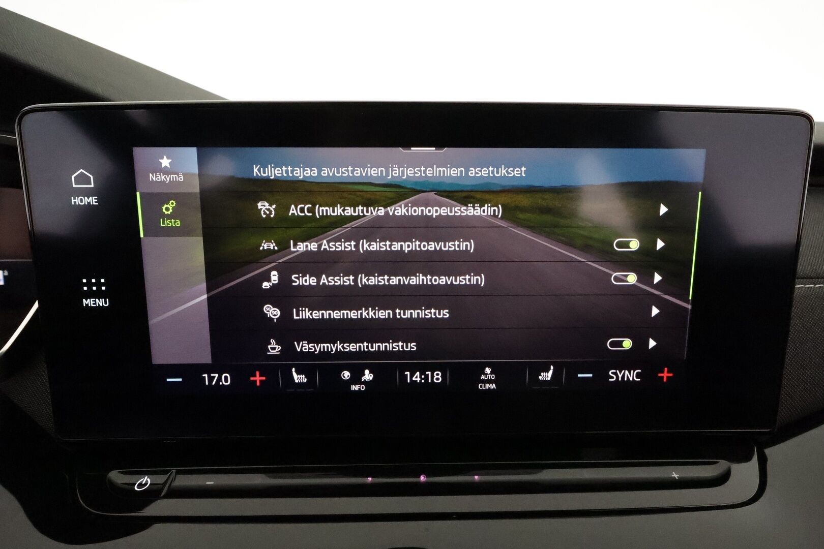 Skoda Octavia 2021 Combi 2,0 TDI 150 Style Launch Edition DSG **Webasto / Koukku / Adapt.Vakkari / Matrix-LED / HUD / P.kamera / Navi** - 1-om Suomi-auto / Merkkihuollettu / Kahdet Renkaat