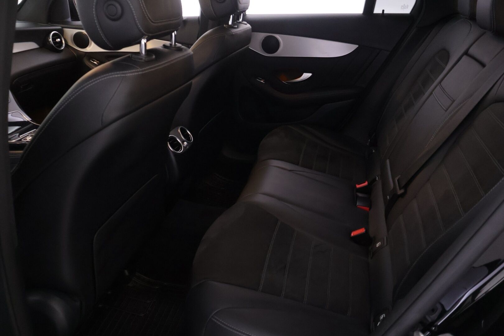 Mercedes-Benz GLC 2020 300 e 4MATIC A Business EQ Power